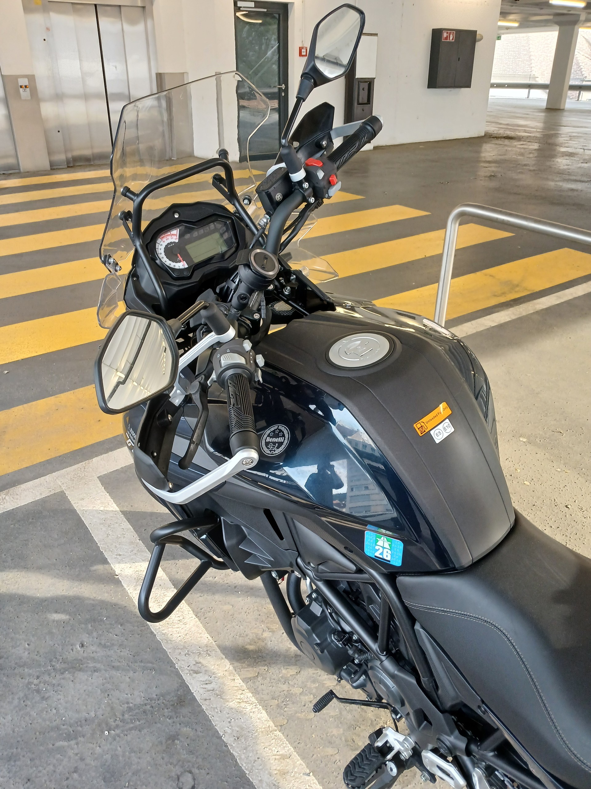 BENELLI TRK 502-image-1
