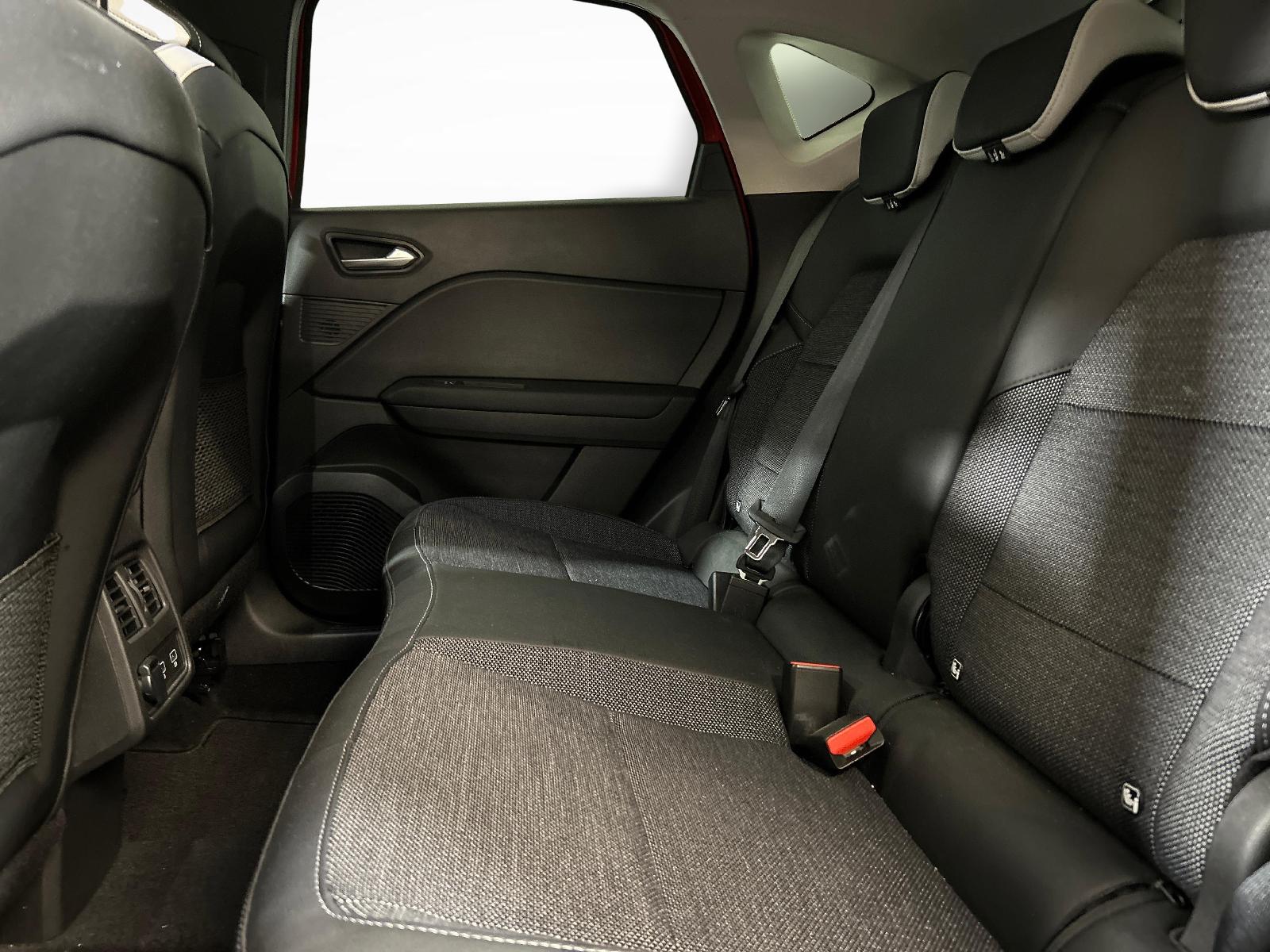MITSUBISHI ASX 1.3 MH Intense-showroom-element-3