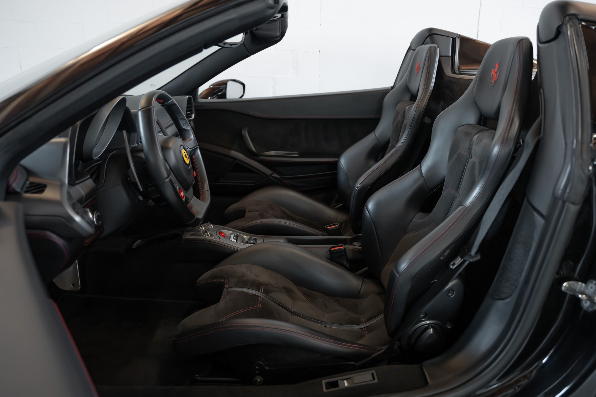 FERRARI 458 Spider Italia 4.5 V8-image-29