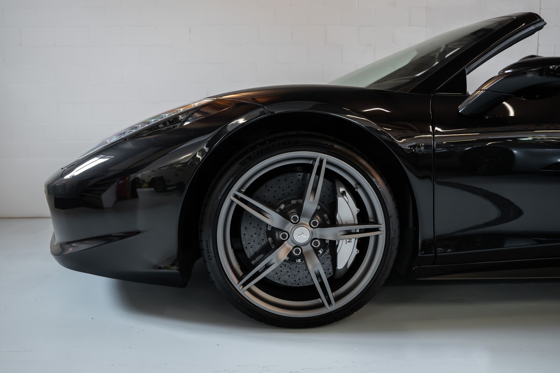 FERRARI 458 Spider Italia 4.5 V8-showroom-element-2