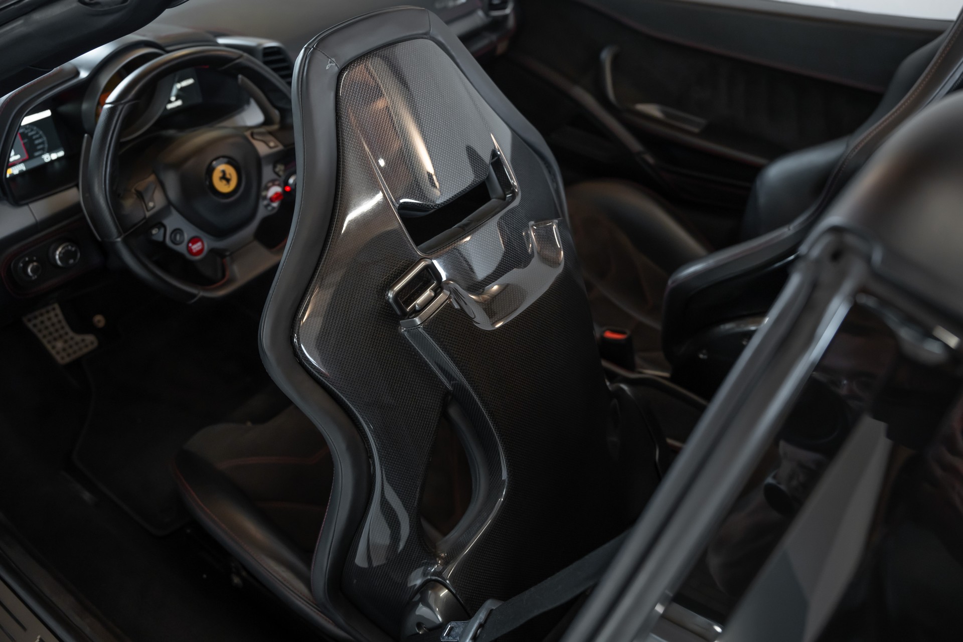 FERRARI 458 Spider Italia 4.5 V8-image-23
