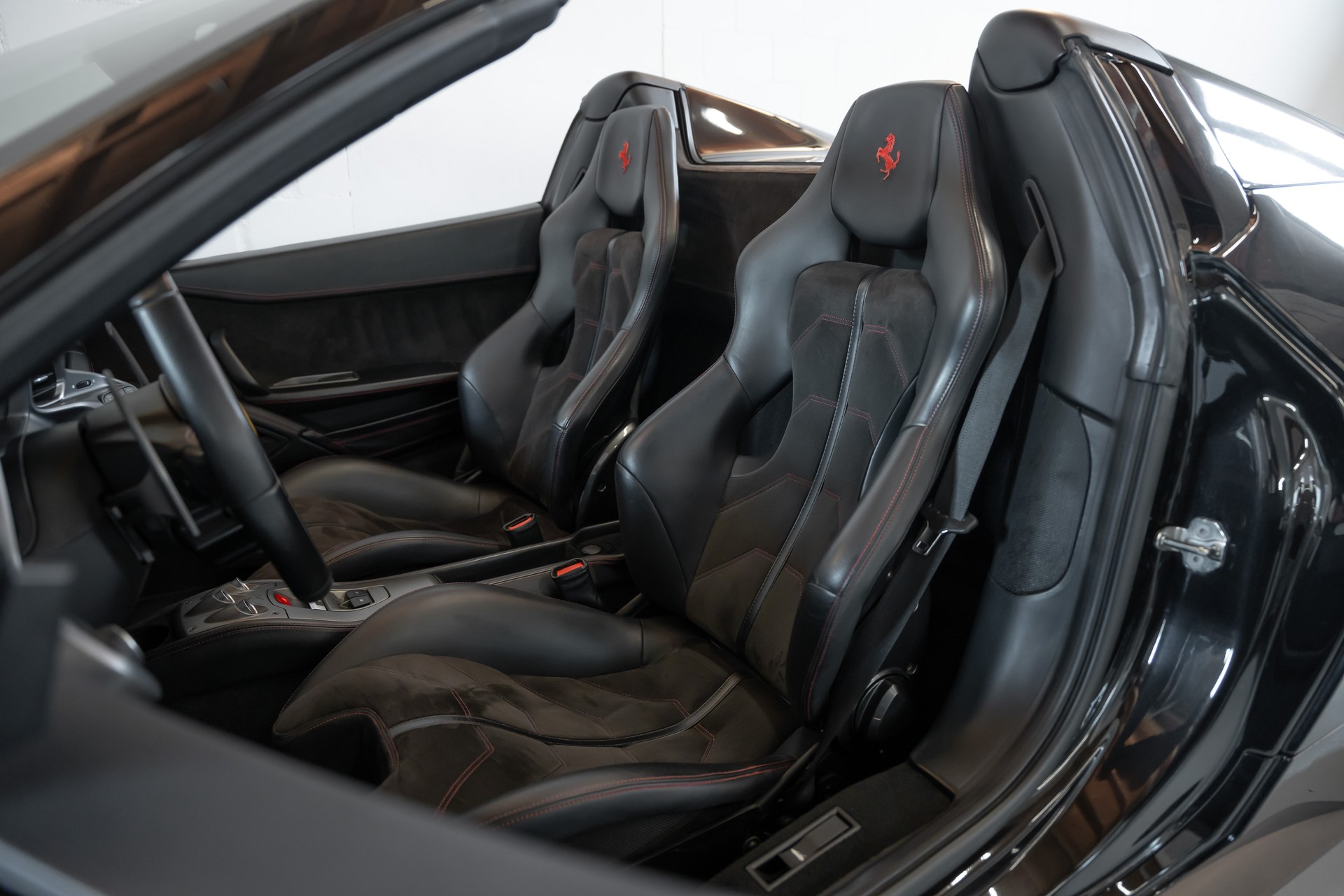 FERRARI 458 Spider Italia 4.5 V8-image-28