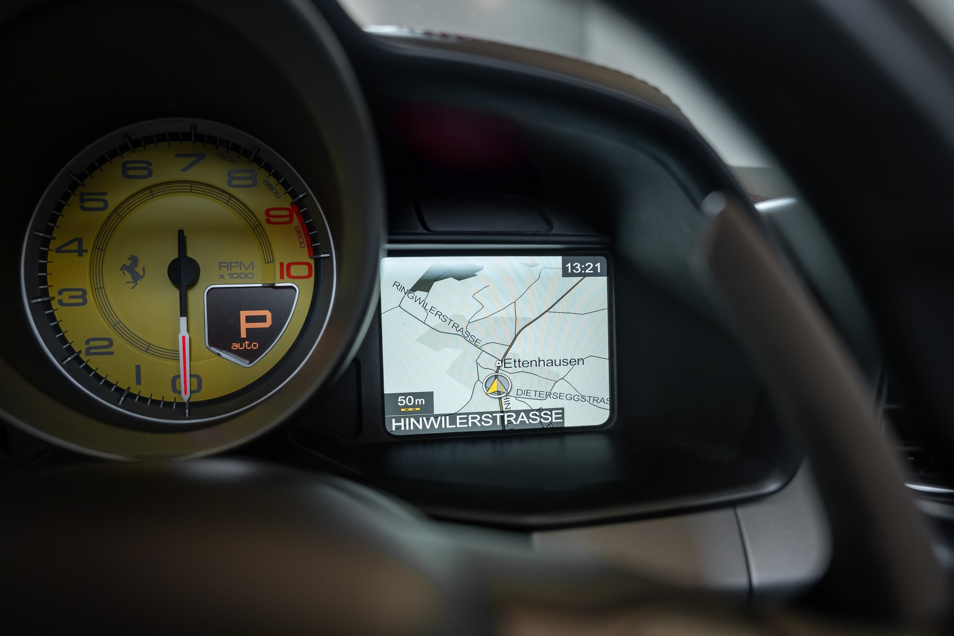 FERRARI 458 Spider Italia 4.5 V8-image-13