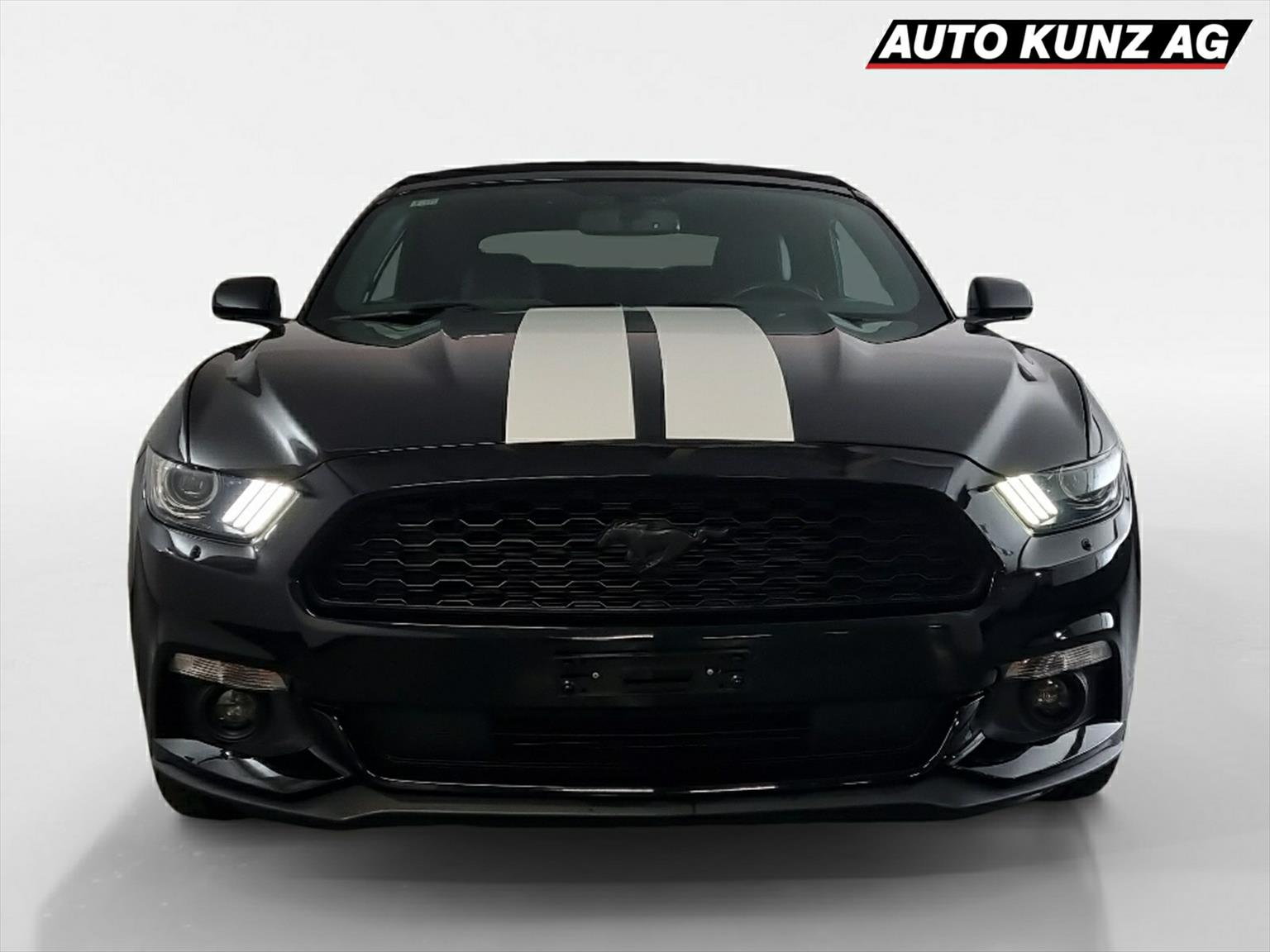 FORD Mustang Convertible 3.7-showroom-element-2