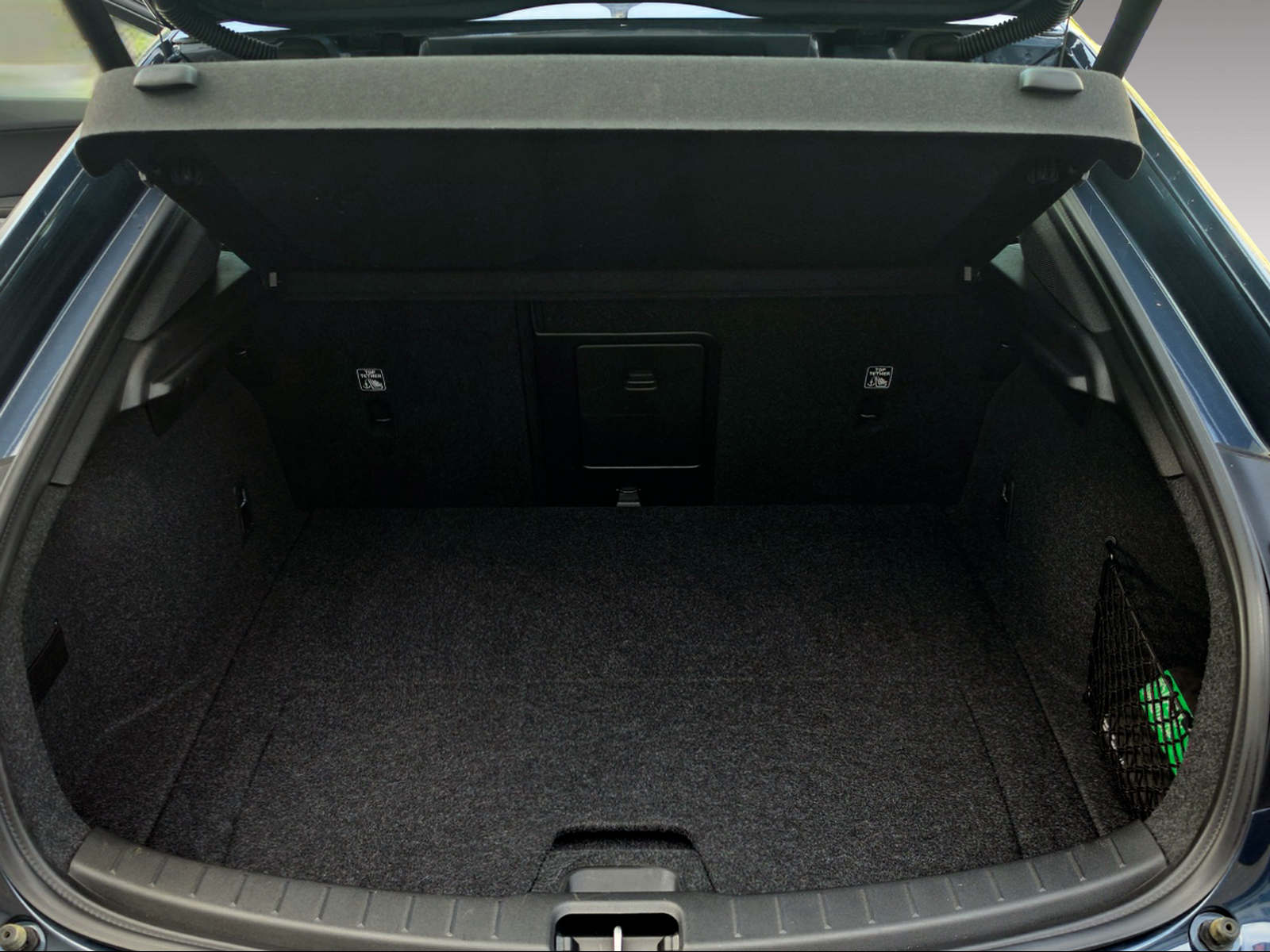 POLESTAR 2 Long Range Dual Motor-image-16