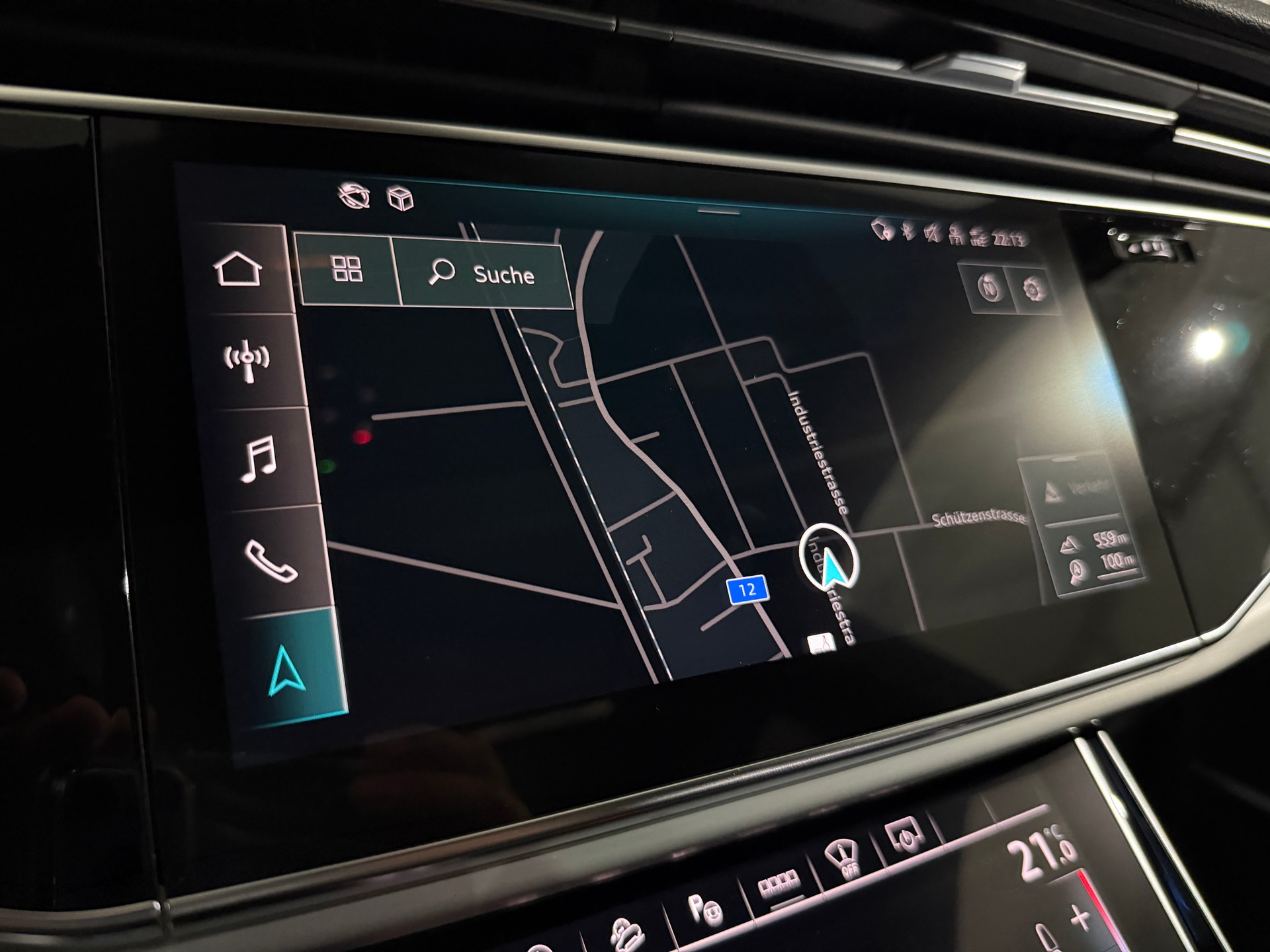 AUDI Q7 55 TFSI S Line quattro tiptronic 7 Platz - AHK 3.5T-image-13