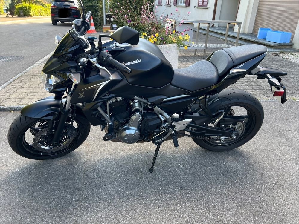 KAWASAKI Z 650 ABS (35kW)-image-1