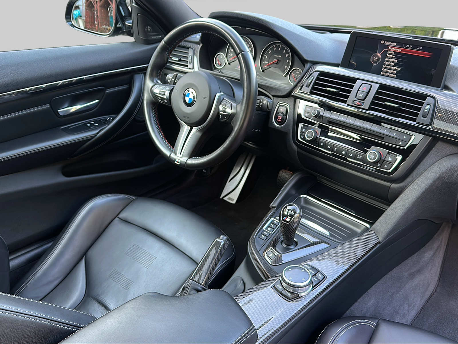 BMW M4 Coupé DKG-image-16