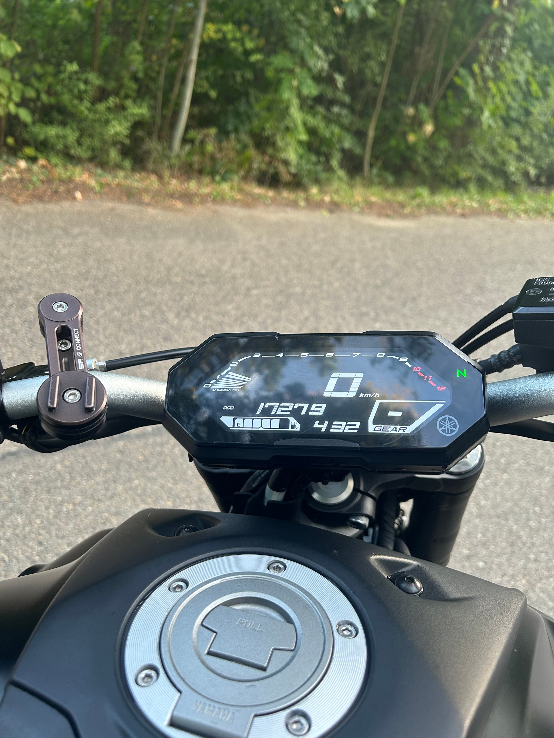 YAMAHA MT-07 (35KW)-image-3