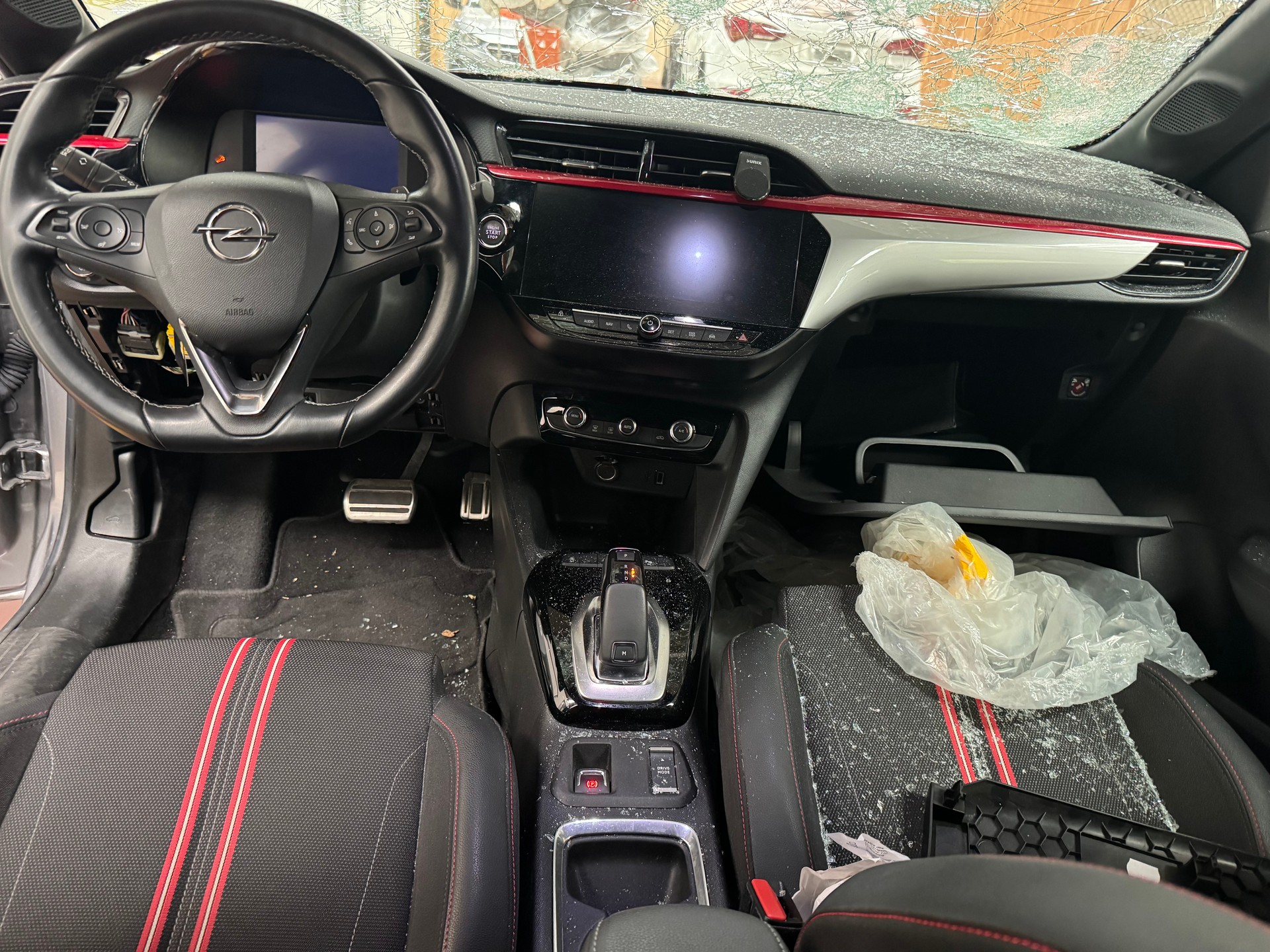OPEL Corsa 1.2 TP GS-Line-image-14