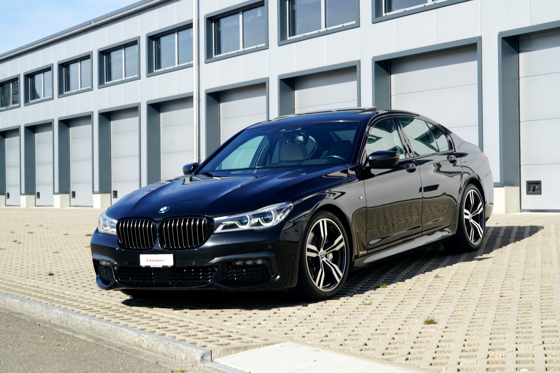 BMW 740d xDrive M Sportpaket Steptronic (CH)-image-15
