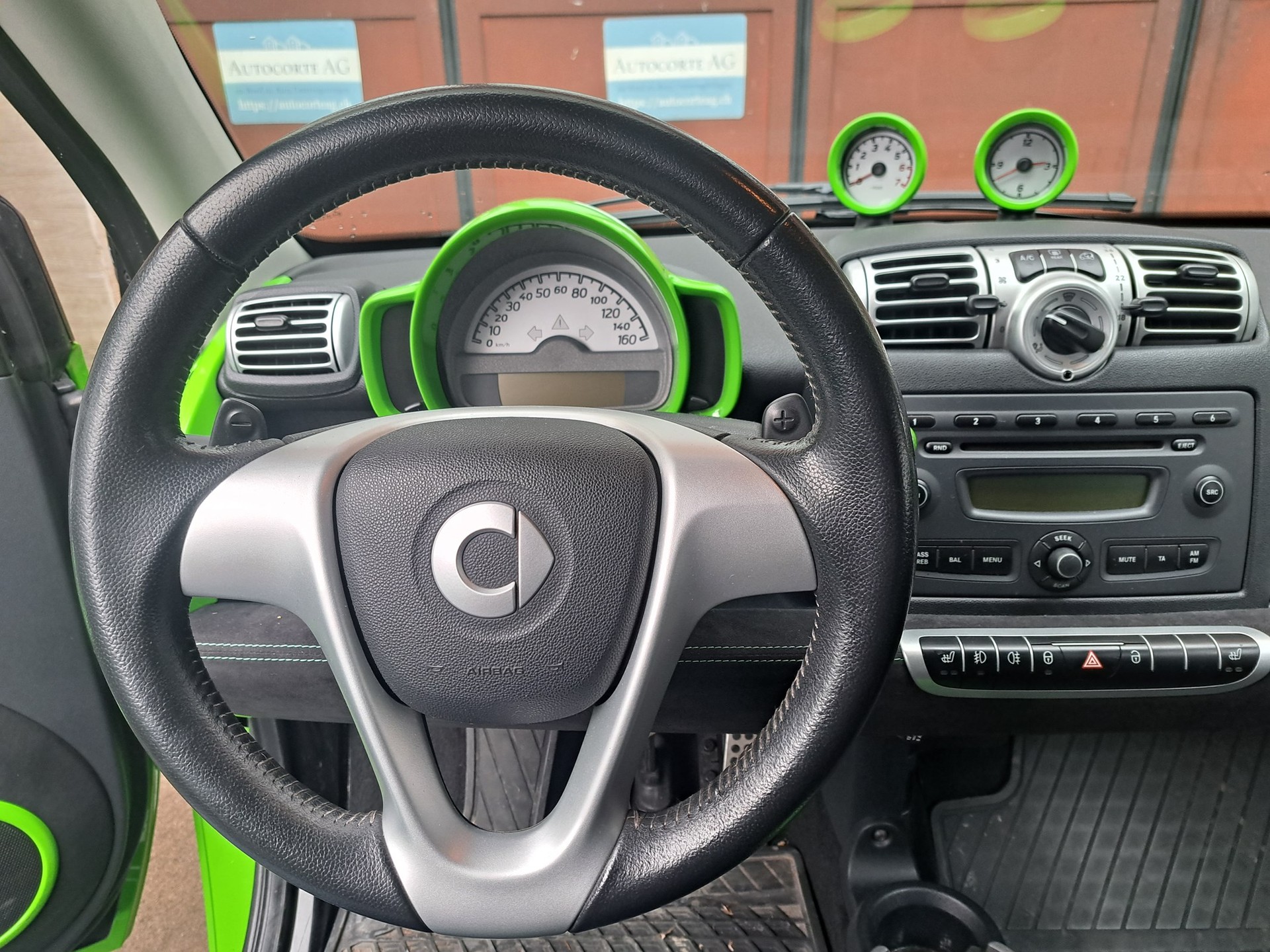 SMART fortwo Brabus Xclusive softouch-image-10