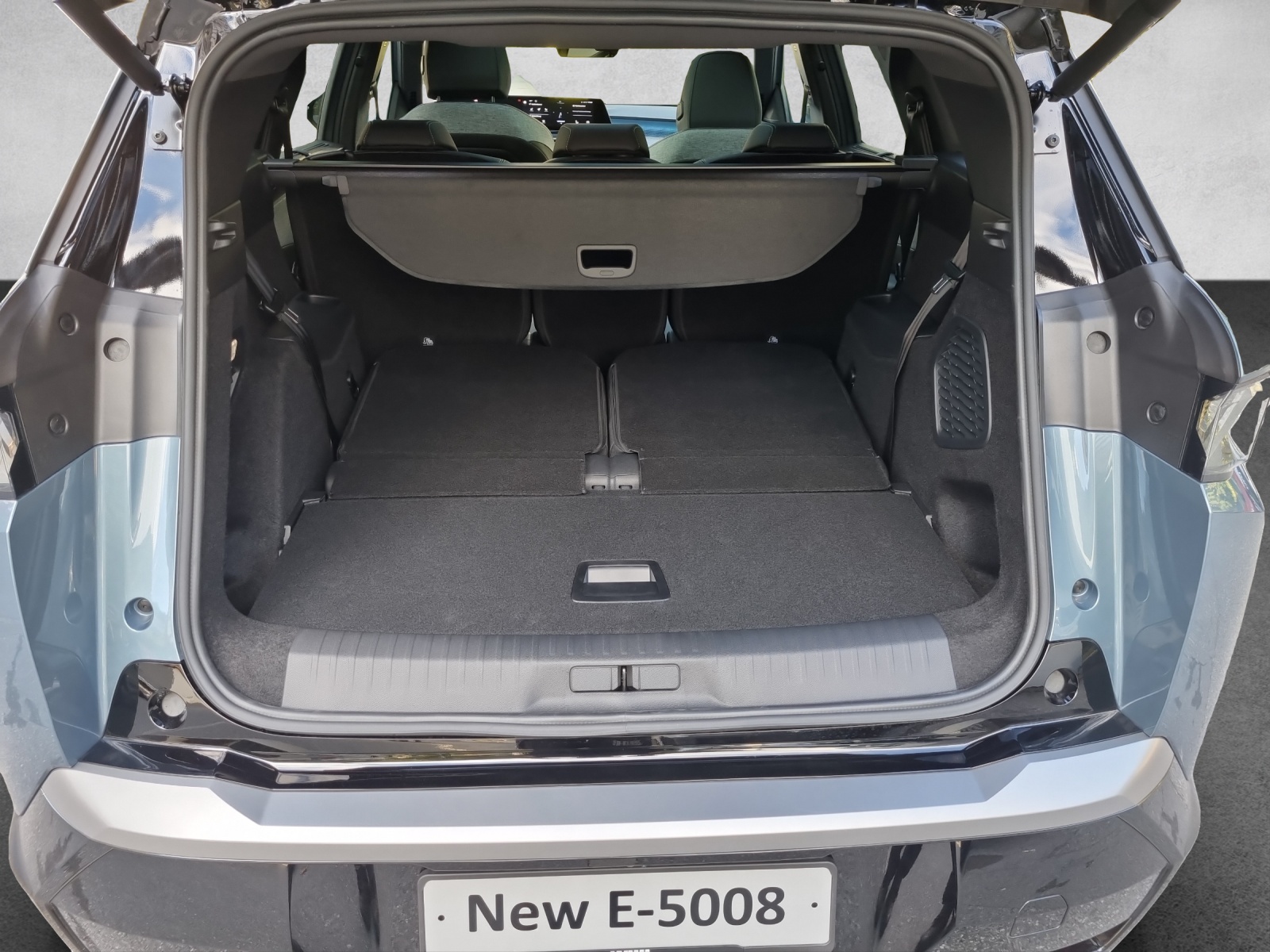 PEUGEOT 5008 e-GT 73kWh-image-12