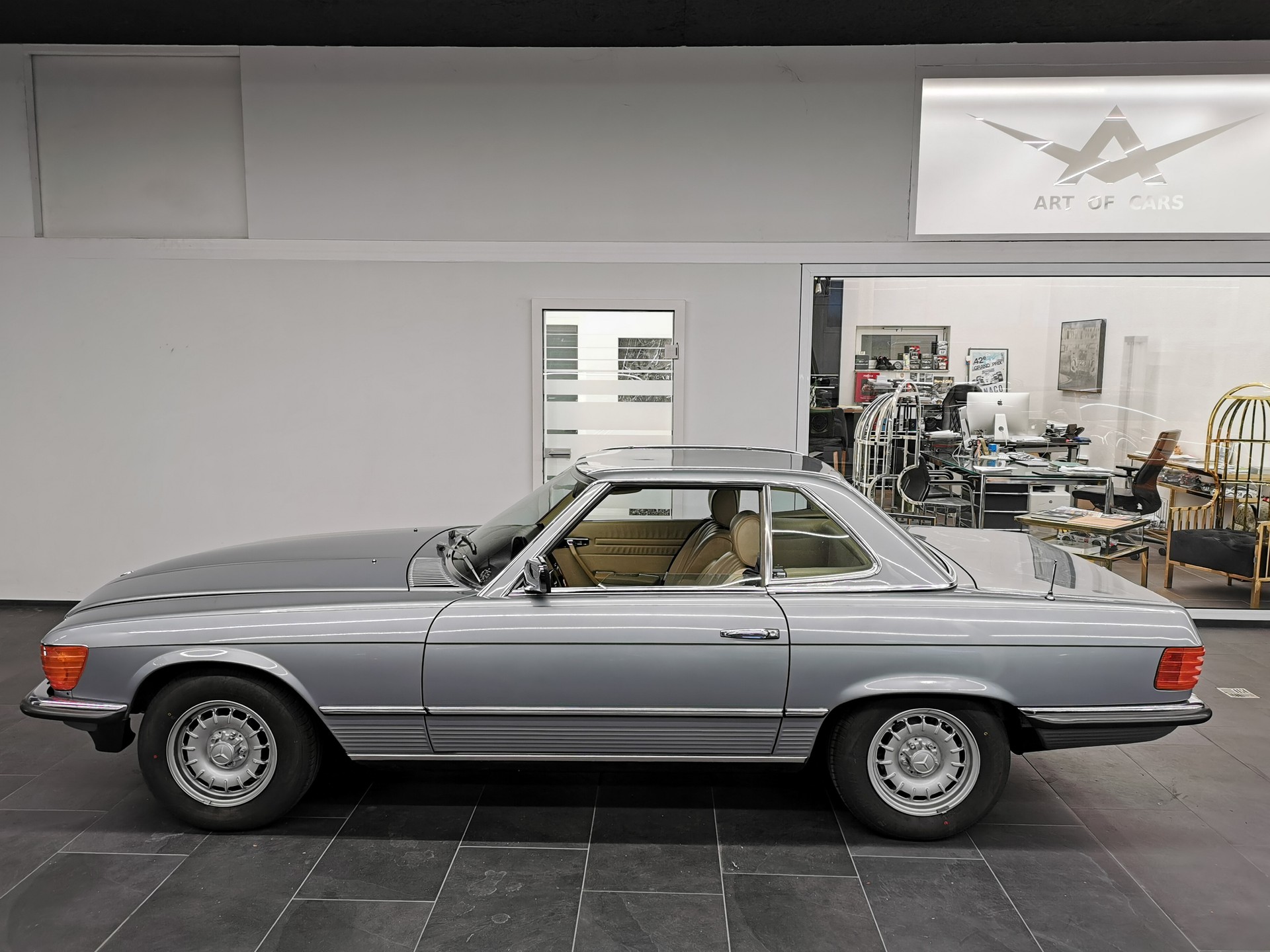 MERCEDES-BENZ SL-Class SL 280 KLIMA R 107 HARDTOP SILBERBLAU MÉT. /BEIGE LEDER 280 SL 185 PS GAR. ORIG. NUR 39' KM KLIMA VETERAN OLDTIMER-image-15