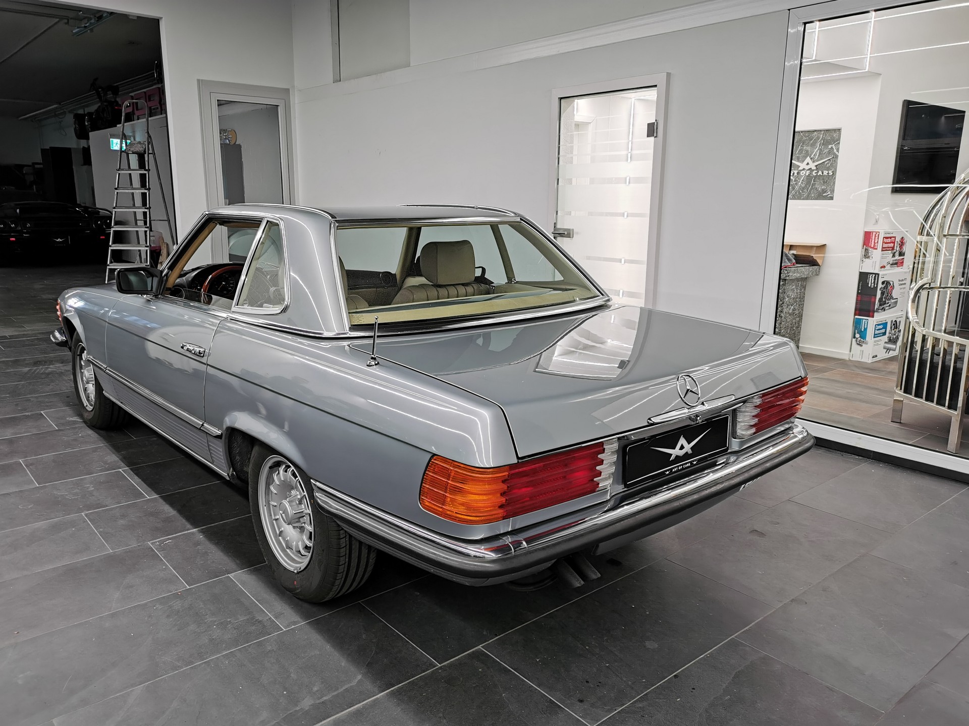 MERCEDES-BENZ SL-Class SL 280 KLIMA R 107 HARDTOP SILBERBLAU MÉT. /BEIGE LEDER 280 SL 185 PS GAR. ORIG. NUR 39' KM KLIMA VETERAN OLDTIMER-image-12