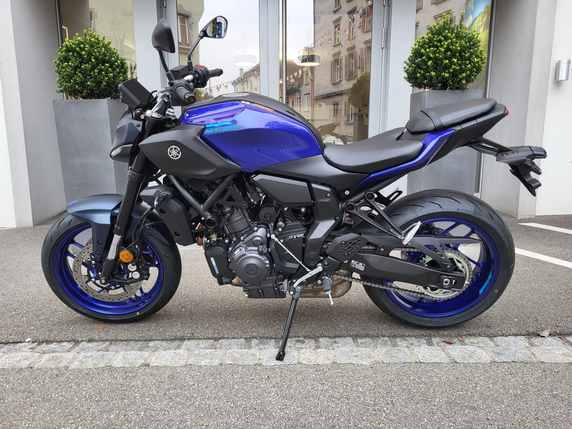 YAMAHA MT-07-image-2