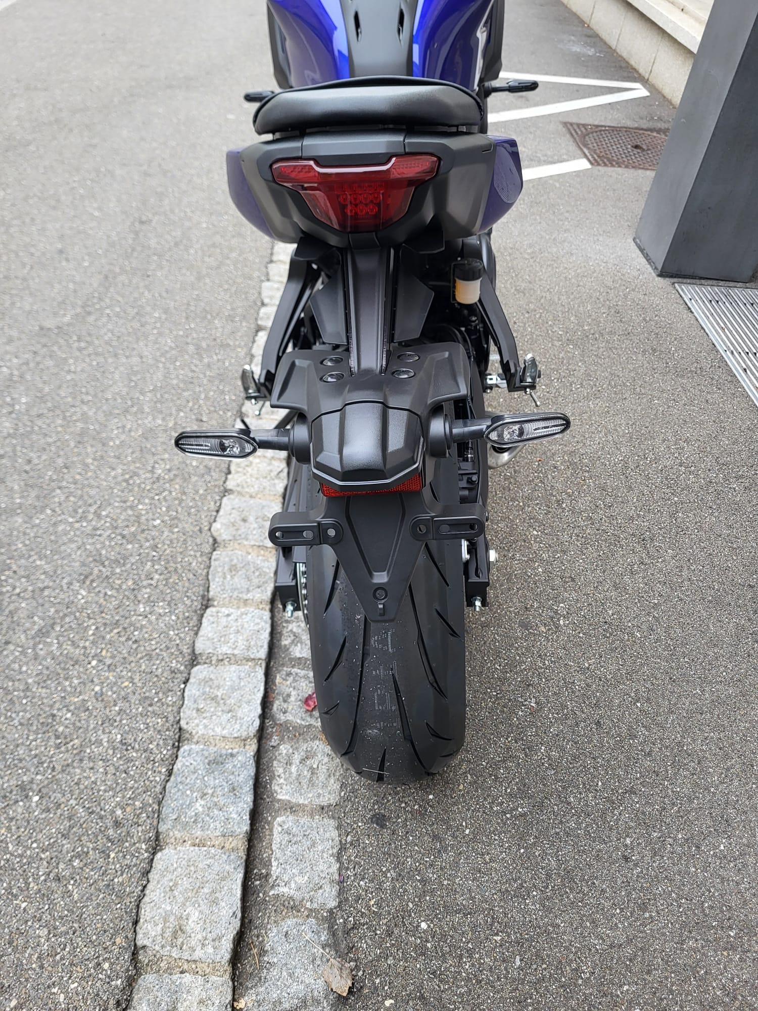 YAMAHA MT-07-image-10