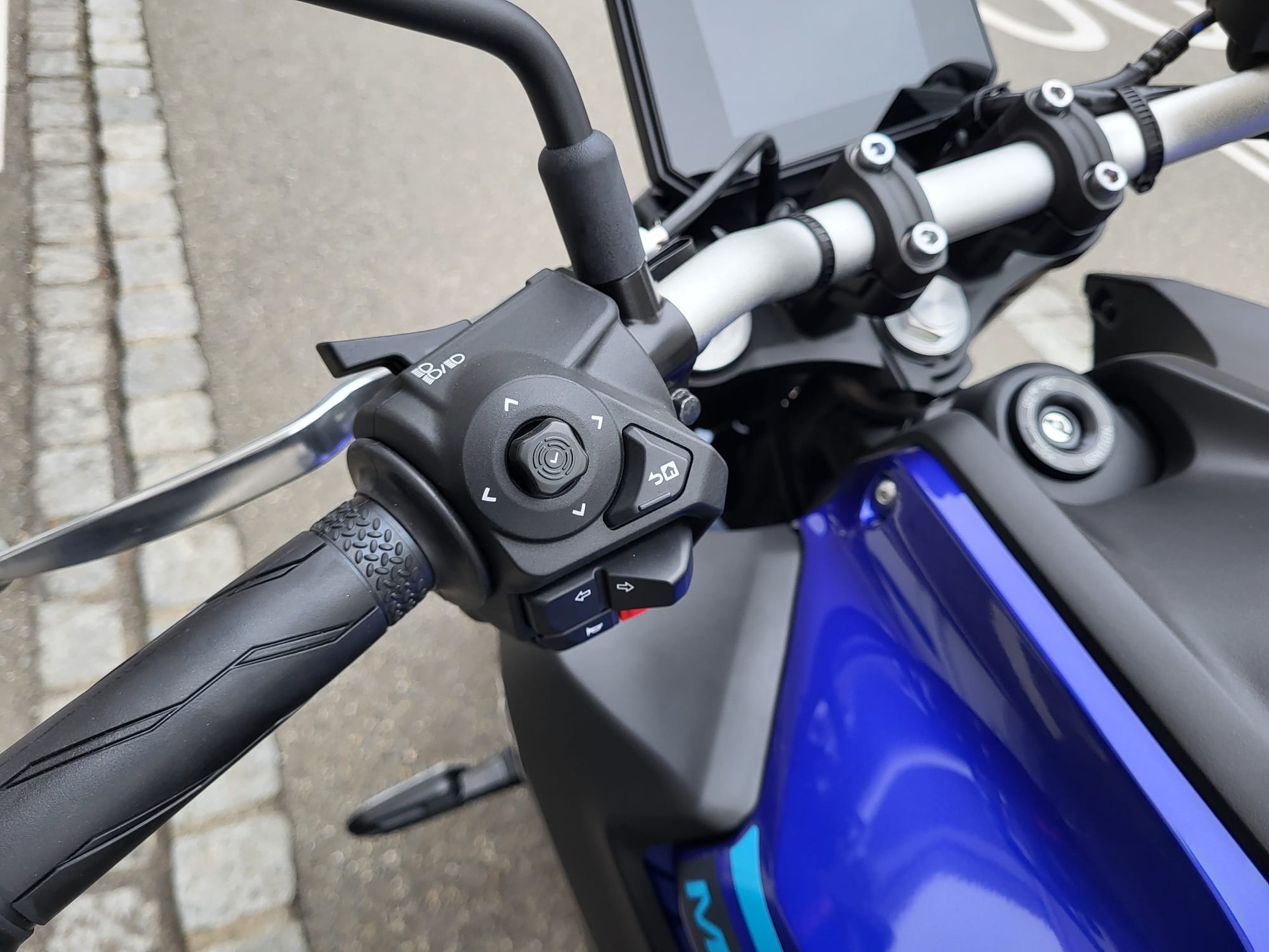 YAMAHA MT-07-image-9