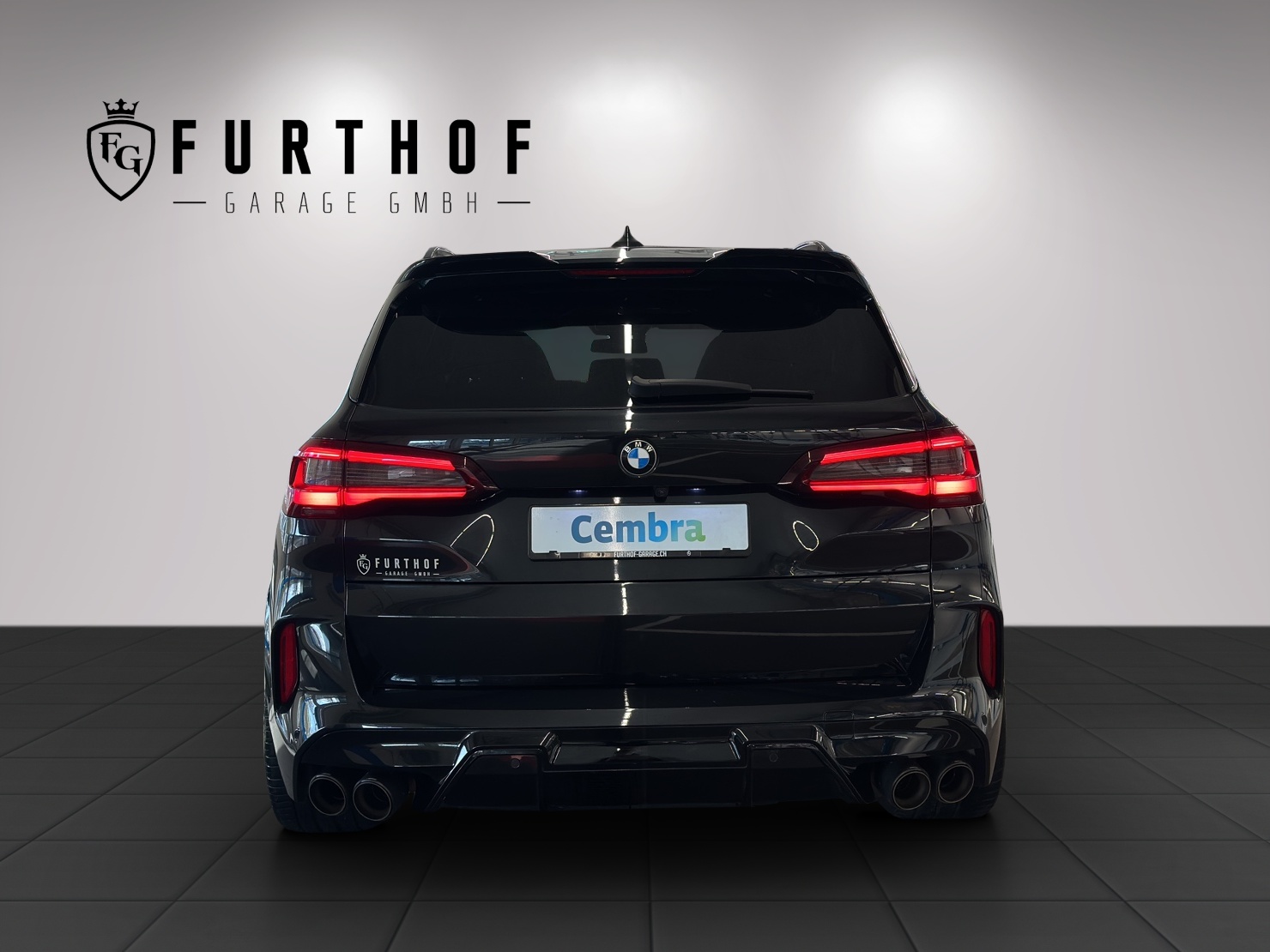 BMW X5M Competition Steptronic Competition mit AKRAPOVIC-image-5