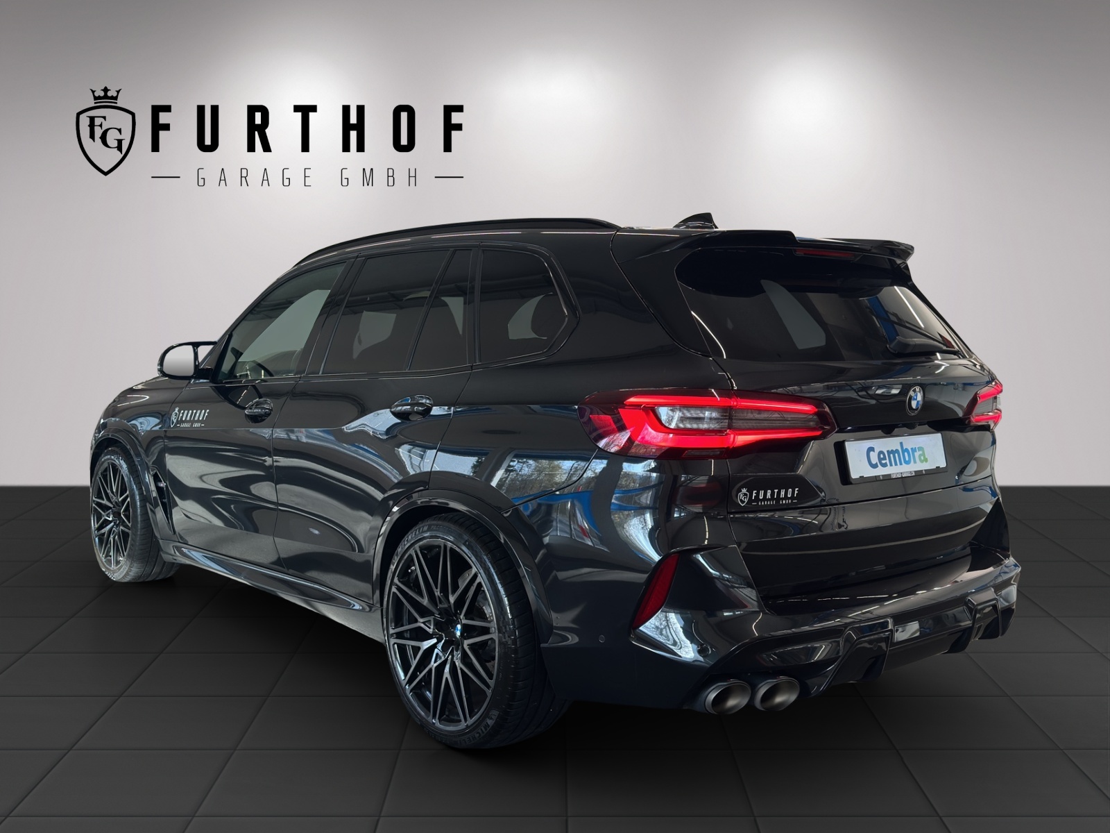 BMW X5M Competition Steptronic Competition mit AKRAPOVIC-image-7