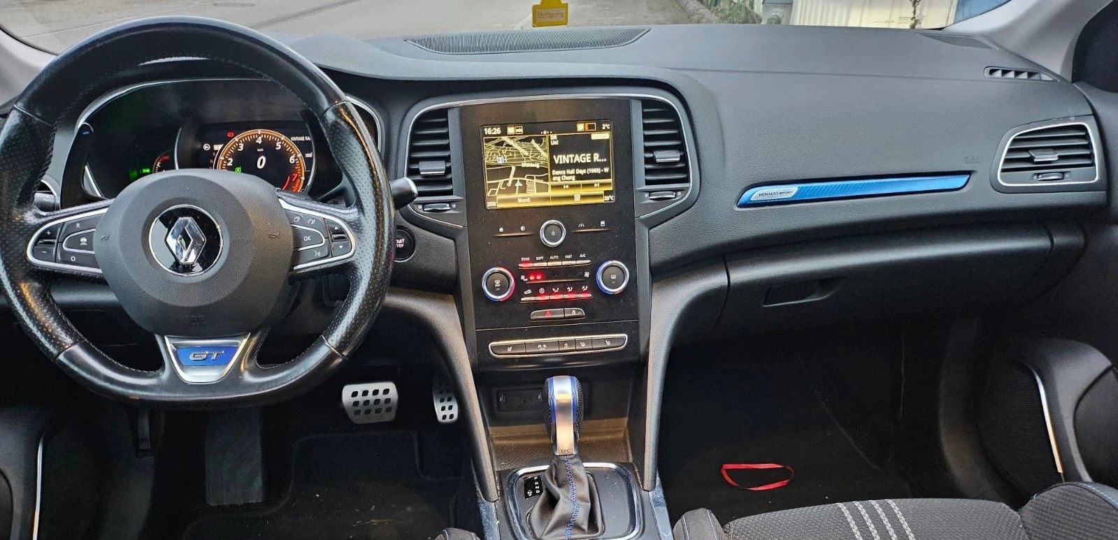RENAULT Mégane 1.6 16V Turbo GT EDC-image-8