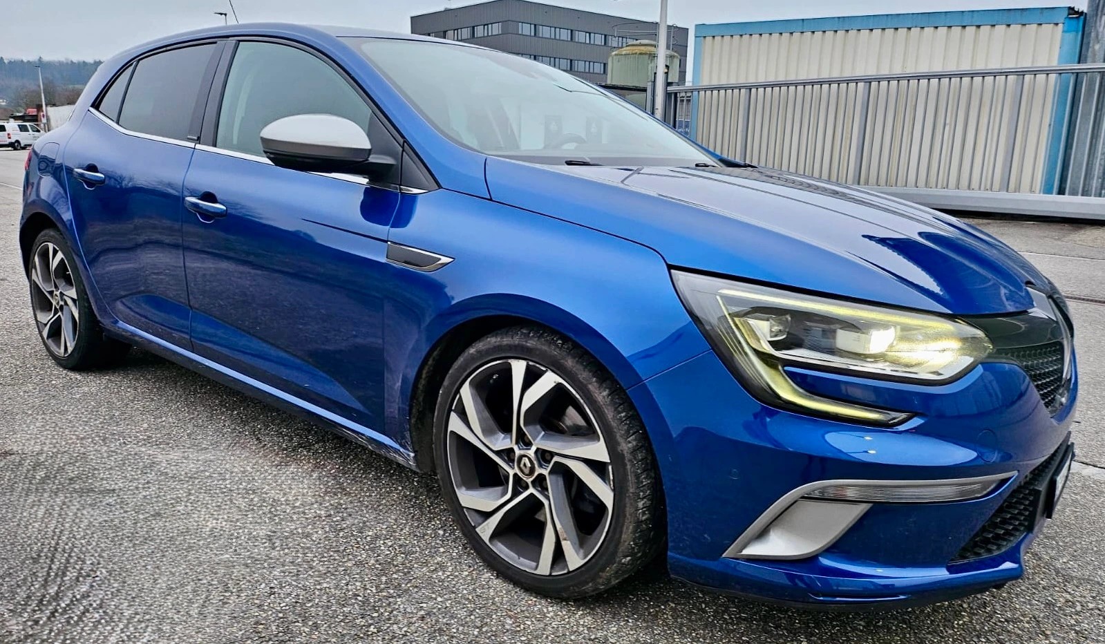 RENAULT Mégane 1.6 16V Turbo GT EDC-image-3