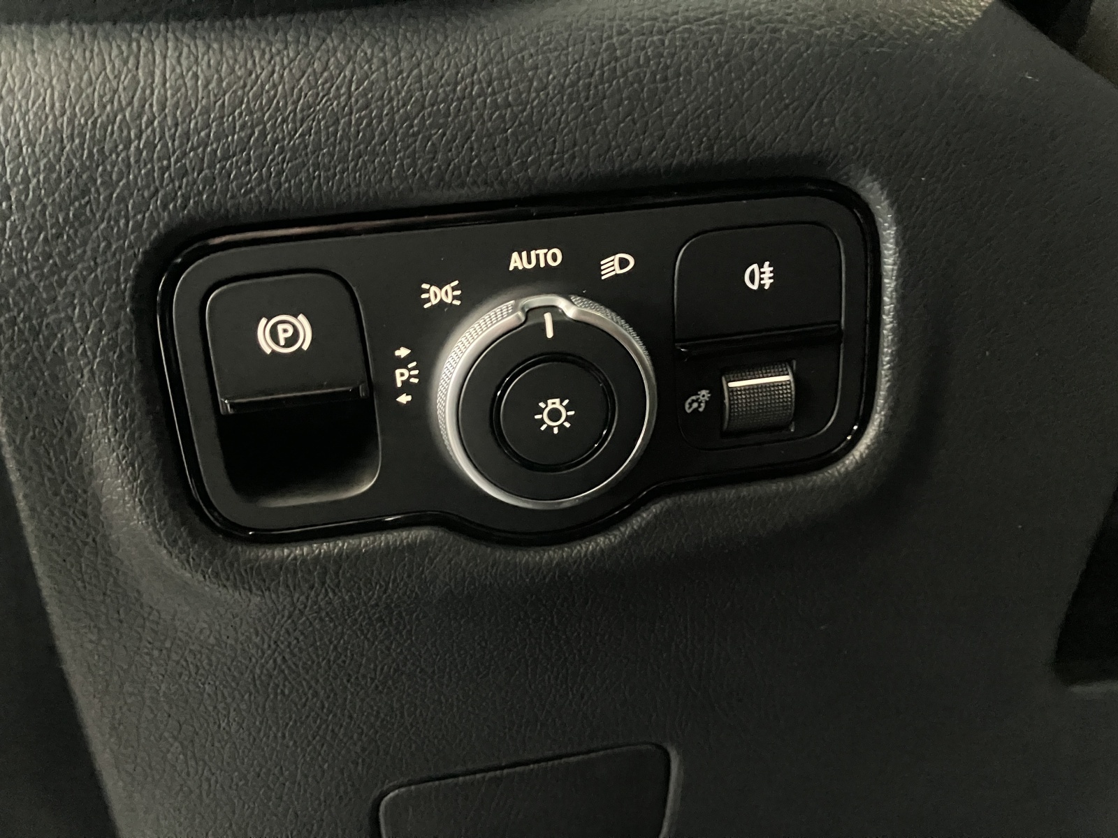 MERCEDES-BENZ Vito 116 CDI Tourer Family L 4MATIC-image-9
