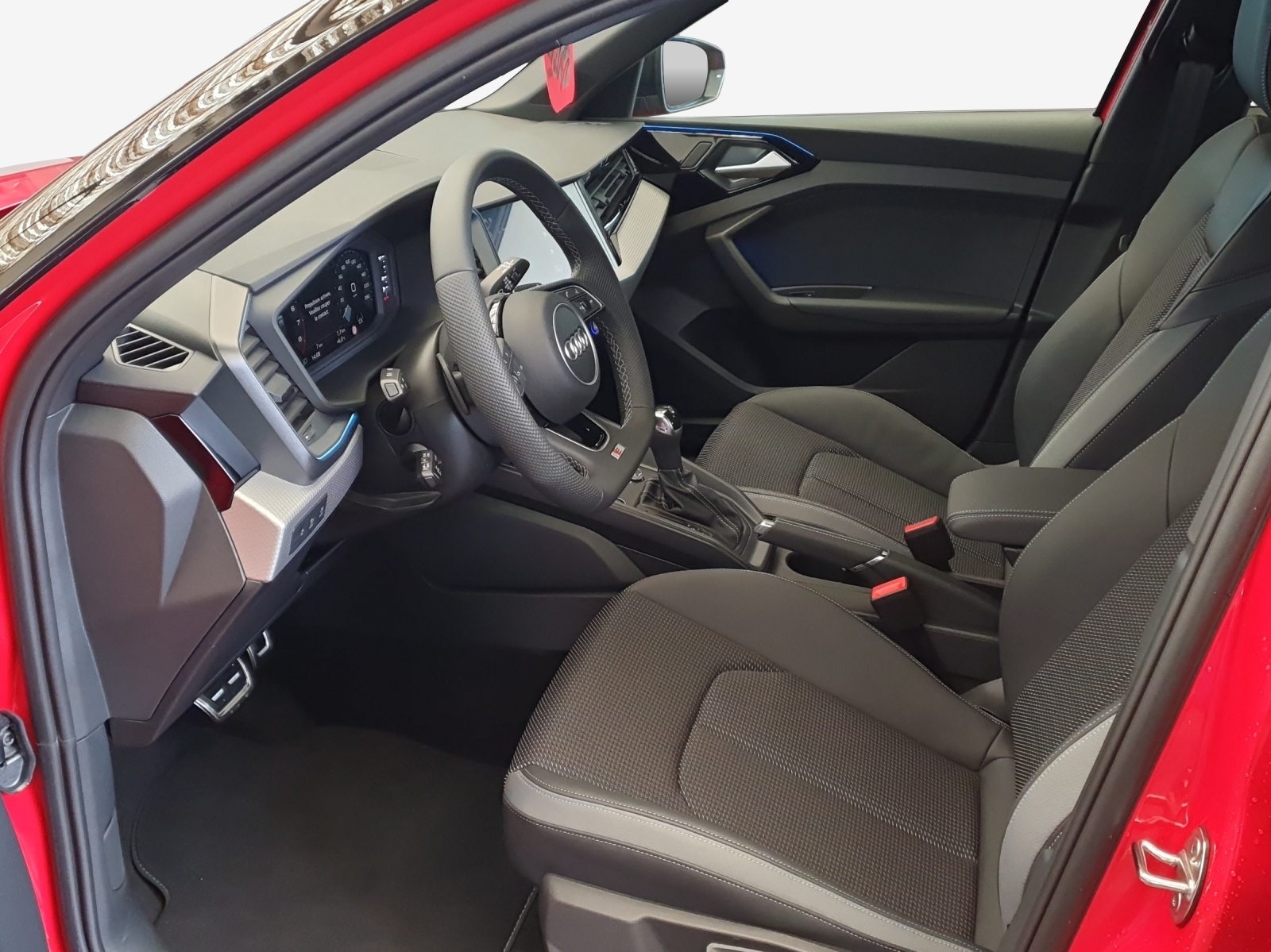 AUDI A1 Sportback 30 TFSI S Line Attraction S-tronic-image-15