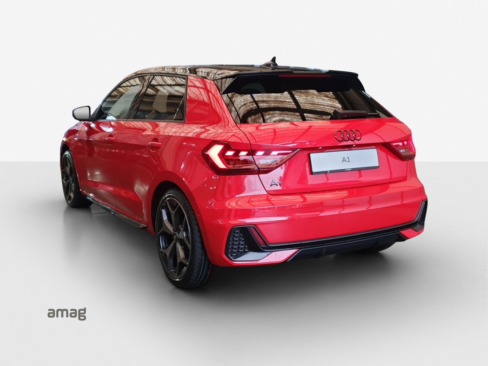 AUDI A1 Sportback 30 TFSI S Line Attraction S-tronic-image-2