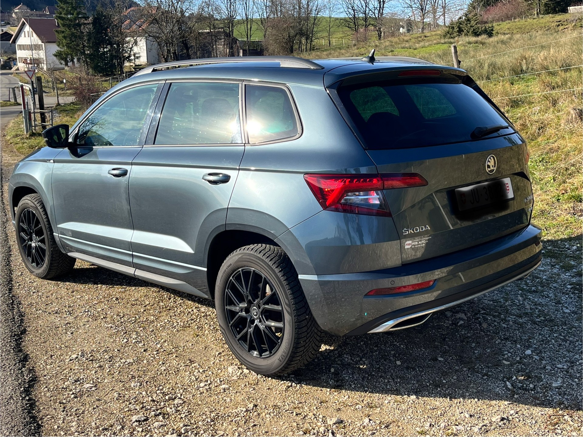 SKODA Karoq 2.0 TSI SportLine 4x4 DSG-image-2