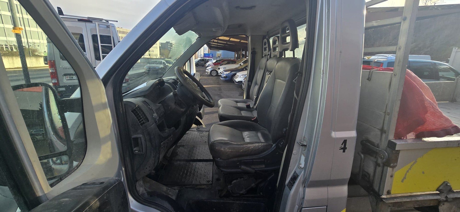 PEUGEOT Boxer 3.0 HDI 335 L2-image-12