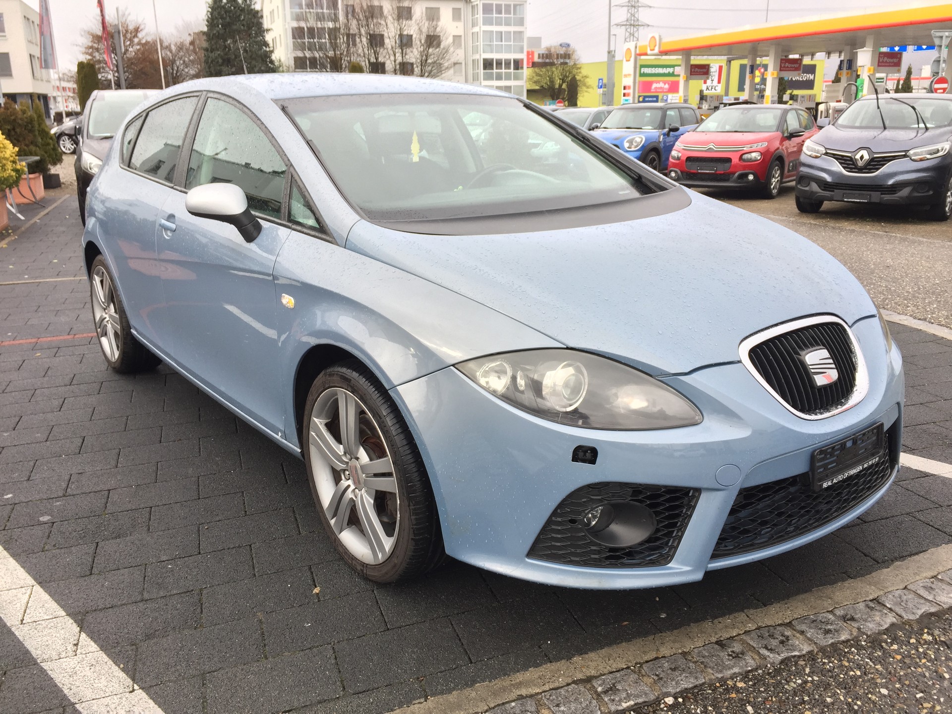 SEAT Leon 2.0 TSI FR-image-2