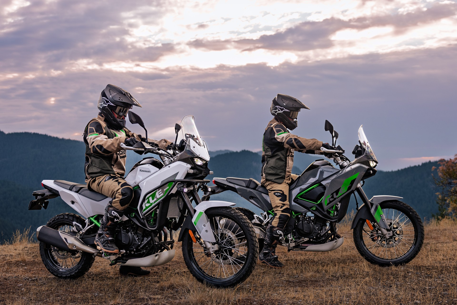 KAWASAKI KLE 500 SE MY26-image-13