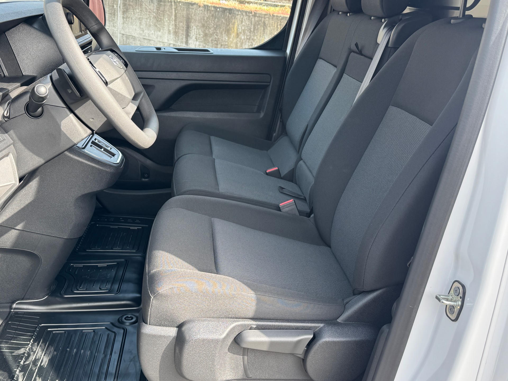 TOYOTA PROACE Van L1 75KWh Comfort-image-11