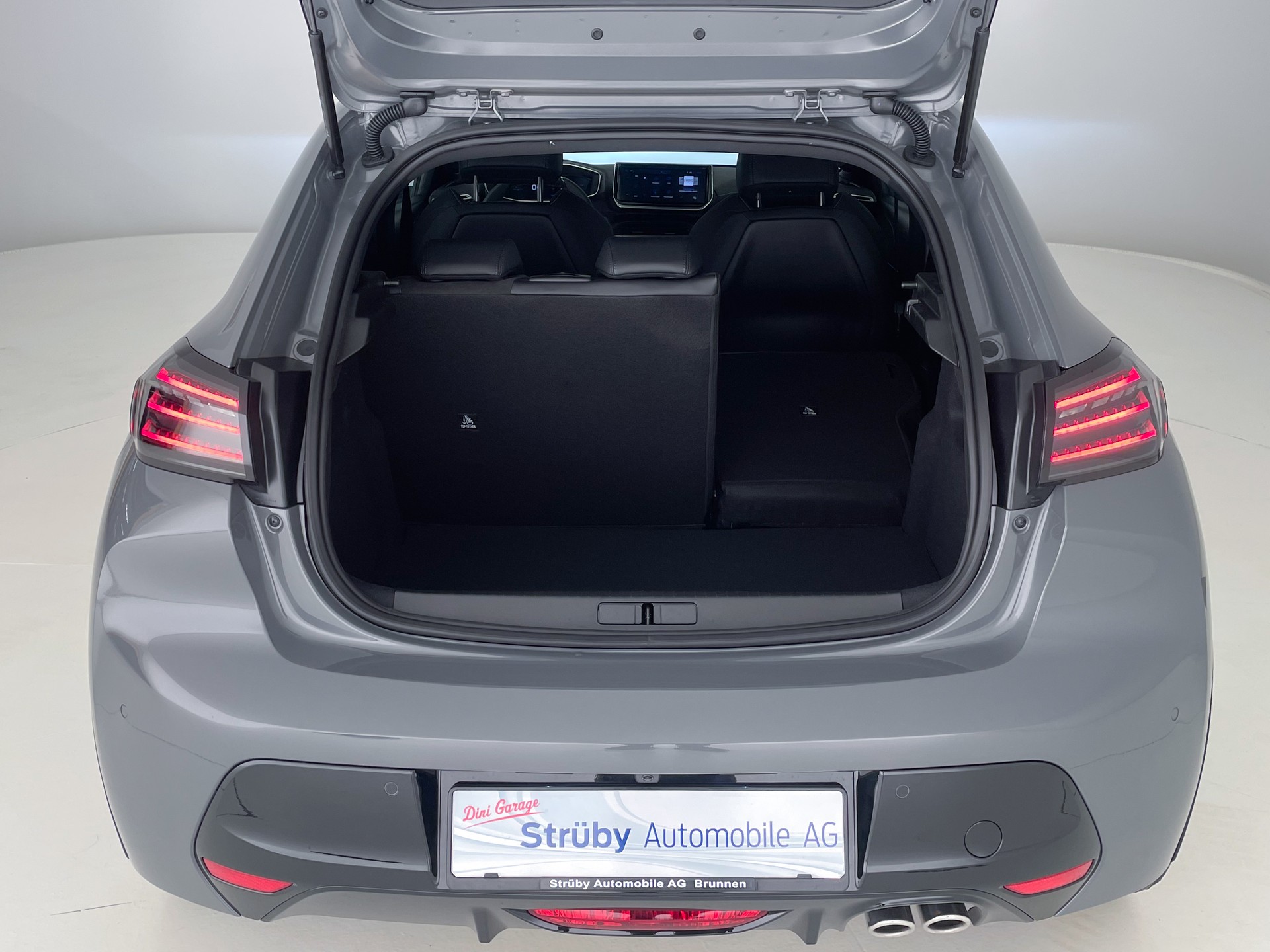 PEUGEOT 208 1.2 Hybrid 145 GT-image-30