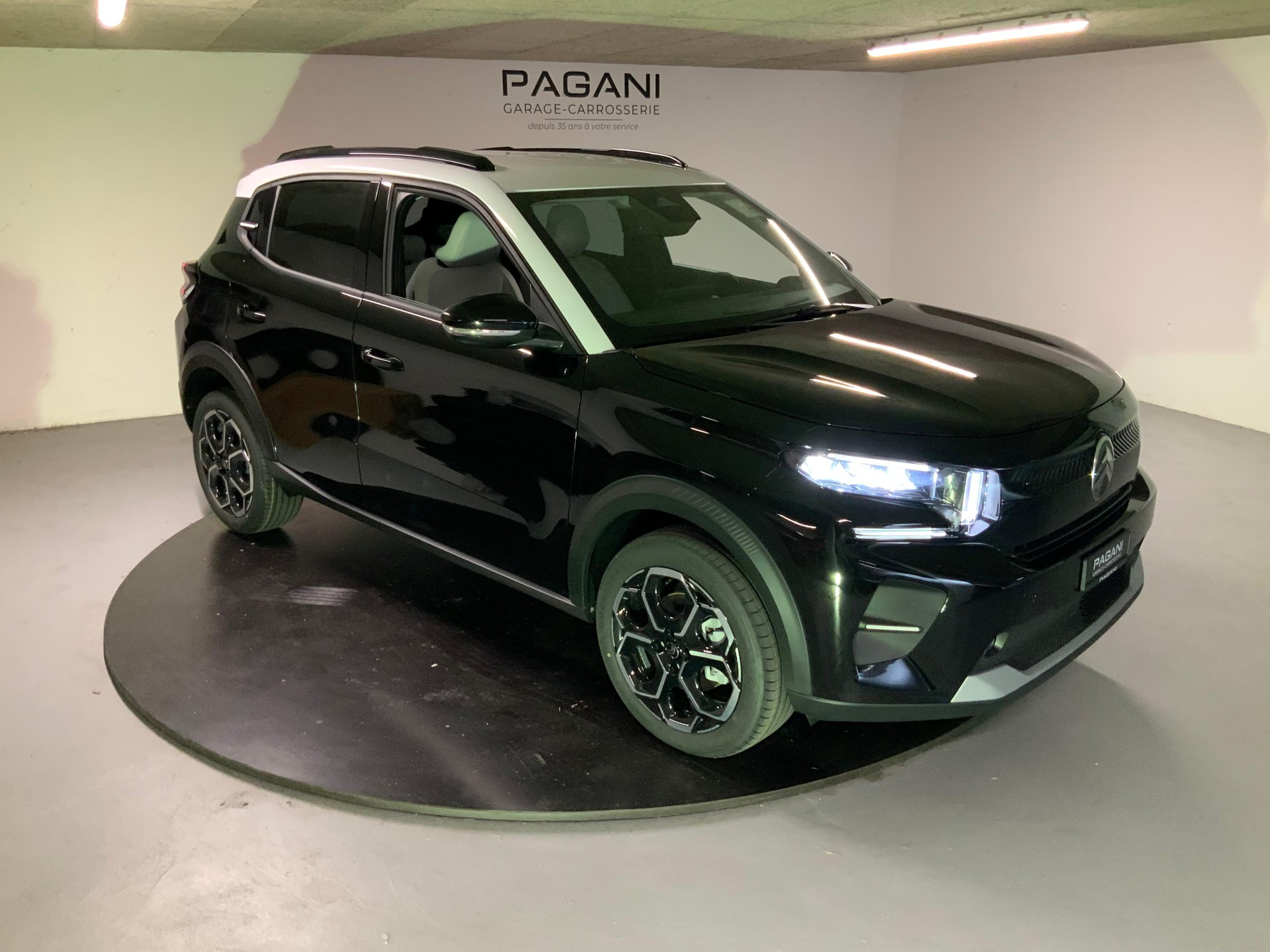 CITROEN C3 1.2 Hybrid Max-showroom-element-1