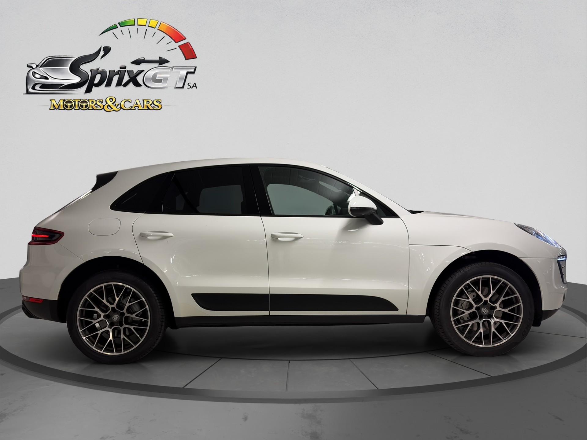 PORSCHE Macan S Diesel PDK-image-6