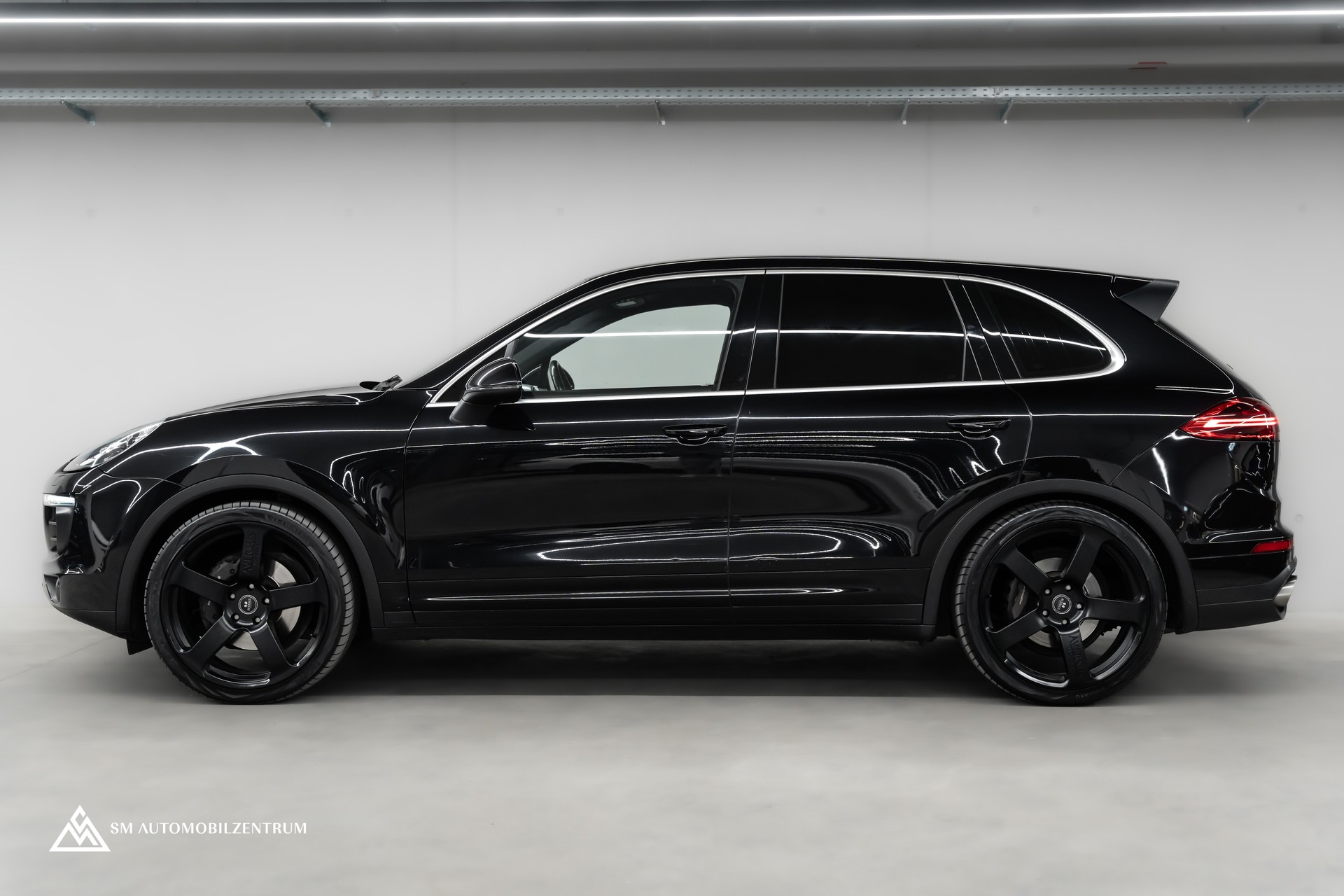 PORSCHE Cayenne Diesel / Bose / Luftfahrwerk / Rückfahrkamera-image-4