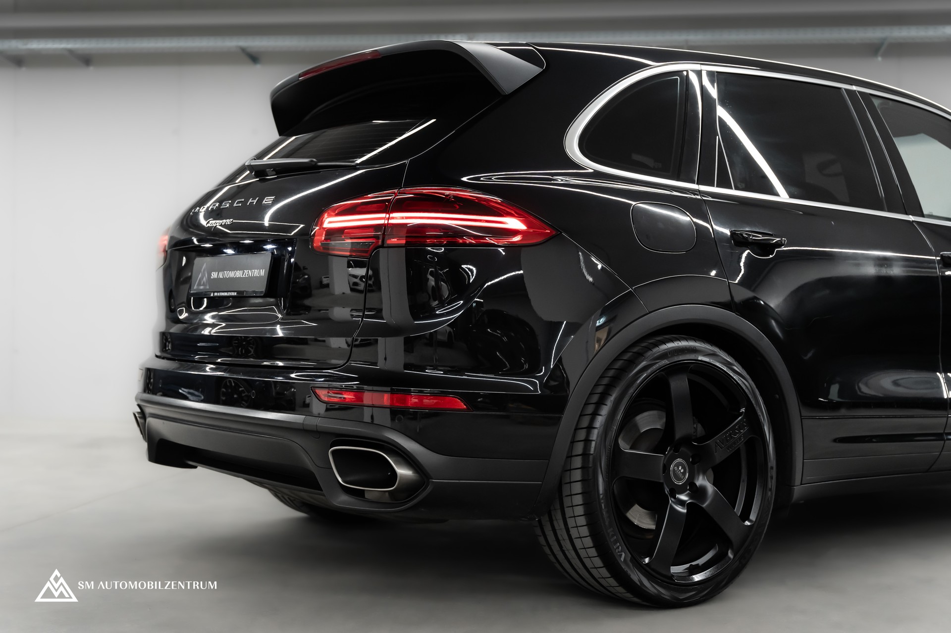 PORSCHE Cayenne Diesel / Bose / Luftfahrwerk / Rückfahrkamera-image-8