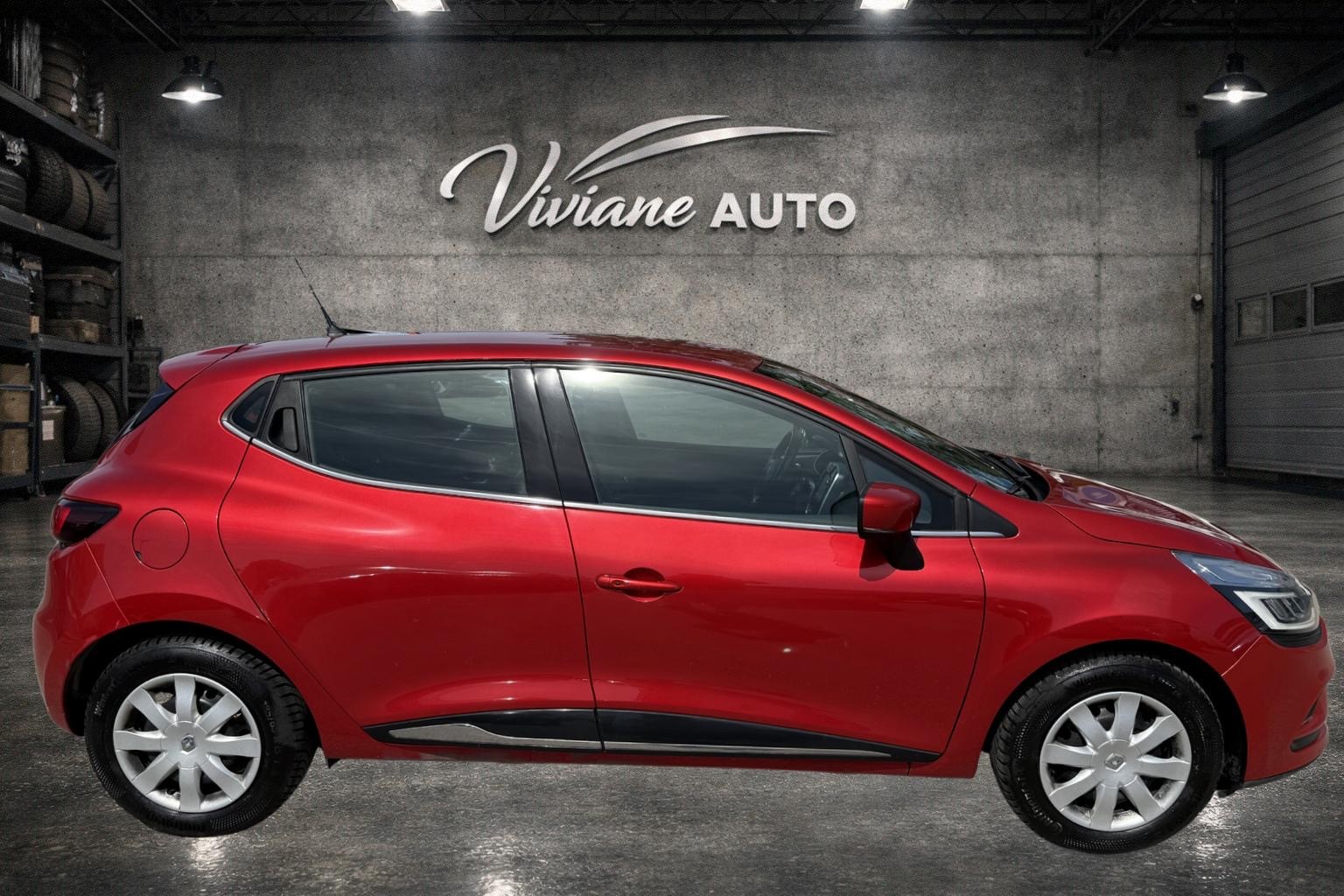 RENAULT Clio 1.2 16V T Intens EDC-image-8