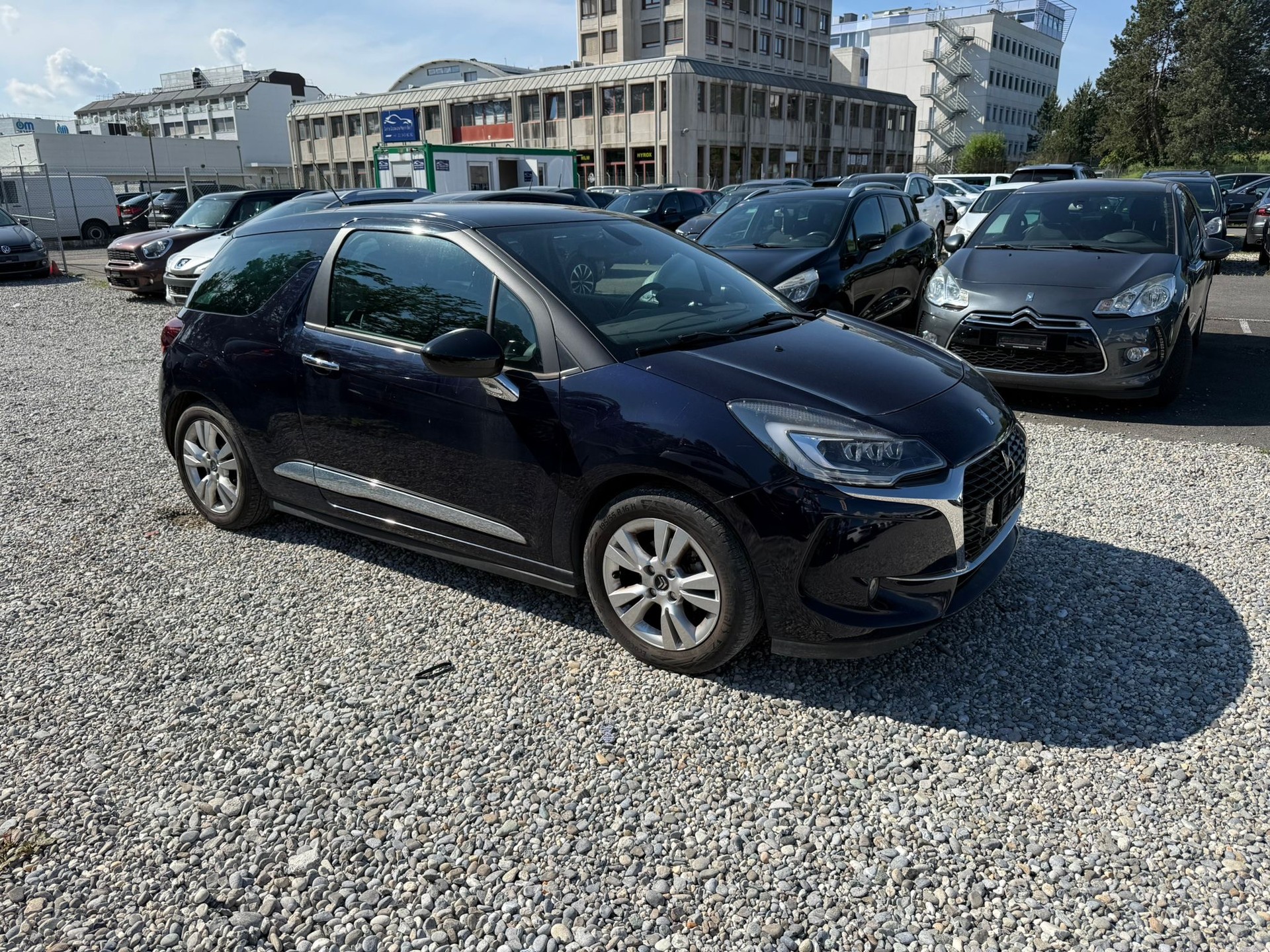 DS AUTOMOBILES DS 3 1.2 THP STT-image-2