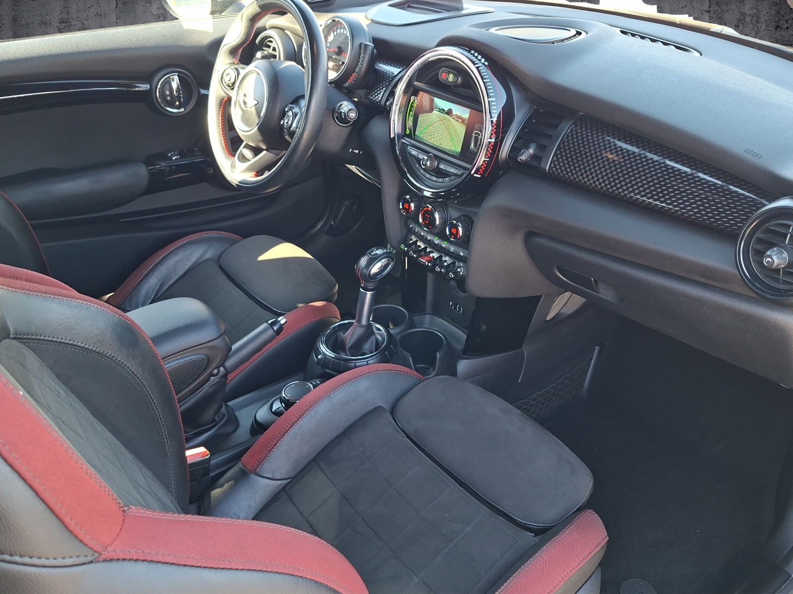 MINI Cooper John Cooper Works Steptronic-image-7
