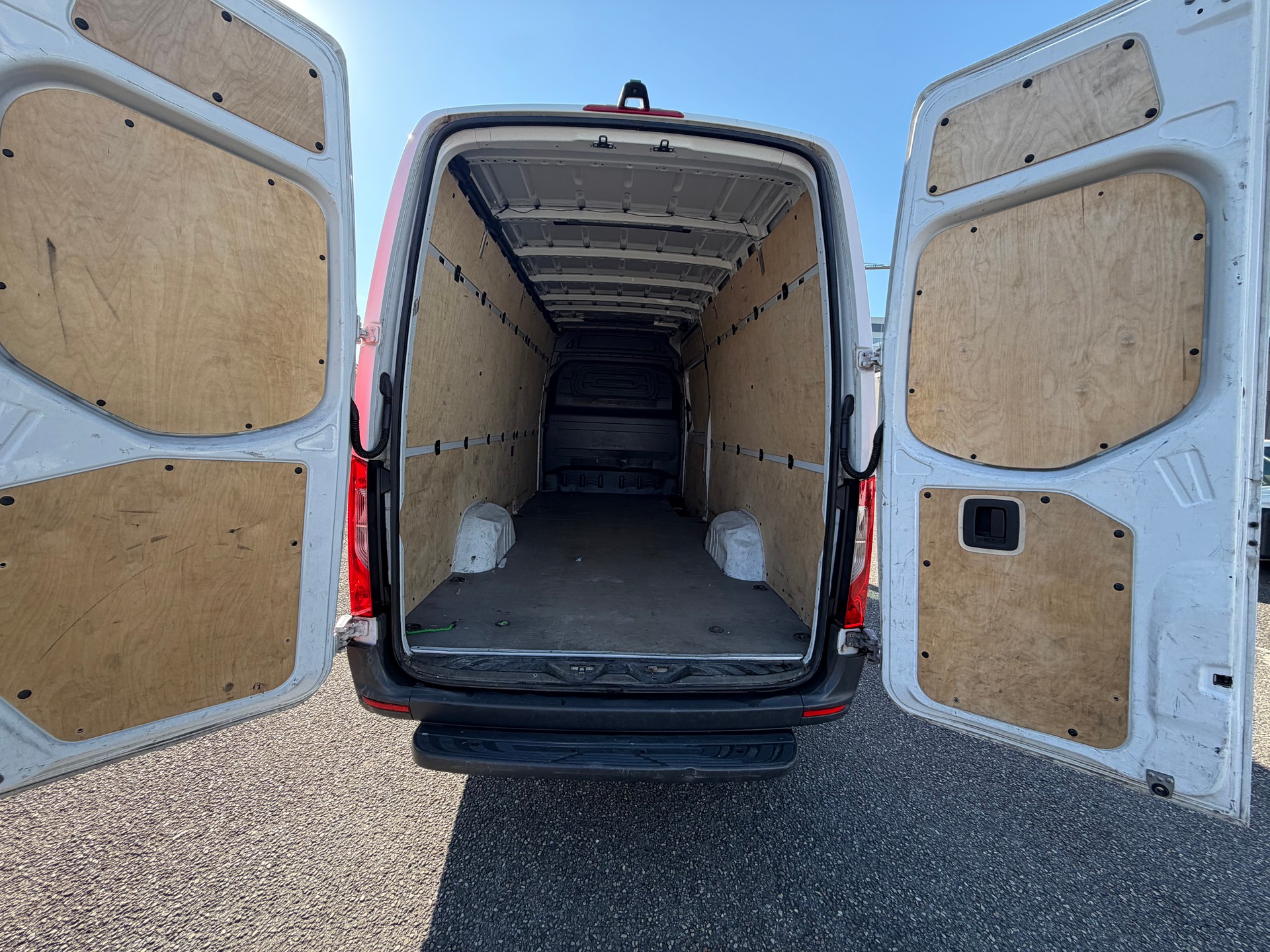 MERCEDES-BENZ Sprinter 314 CDI Lang-image-10