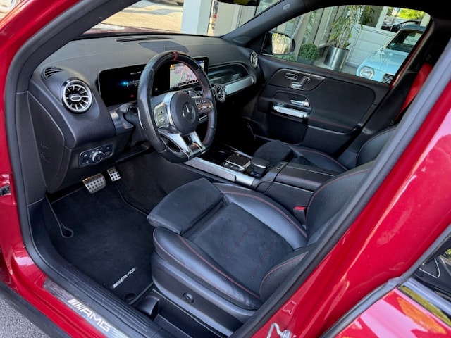 MERCEDES-BENZ GLB 35 AMG 4Matic 8G-Tronic-image-8