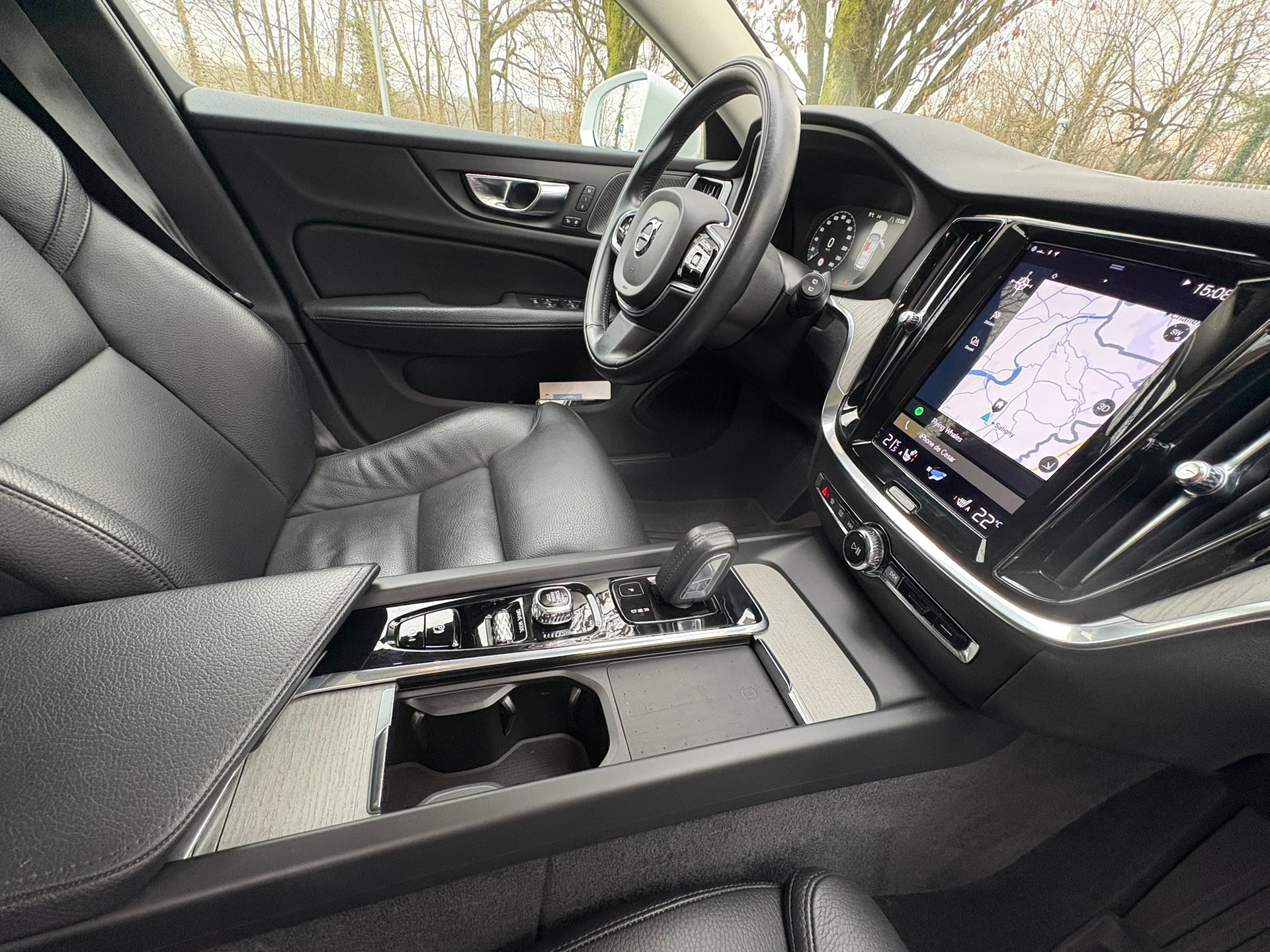 VOLVO Cross Country 2.0 B4 Mild Hybrid AWD-image-9