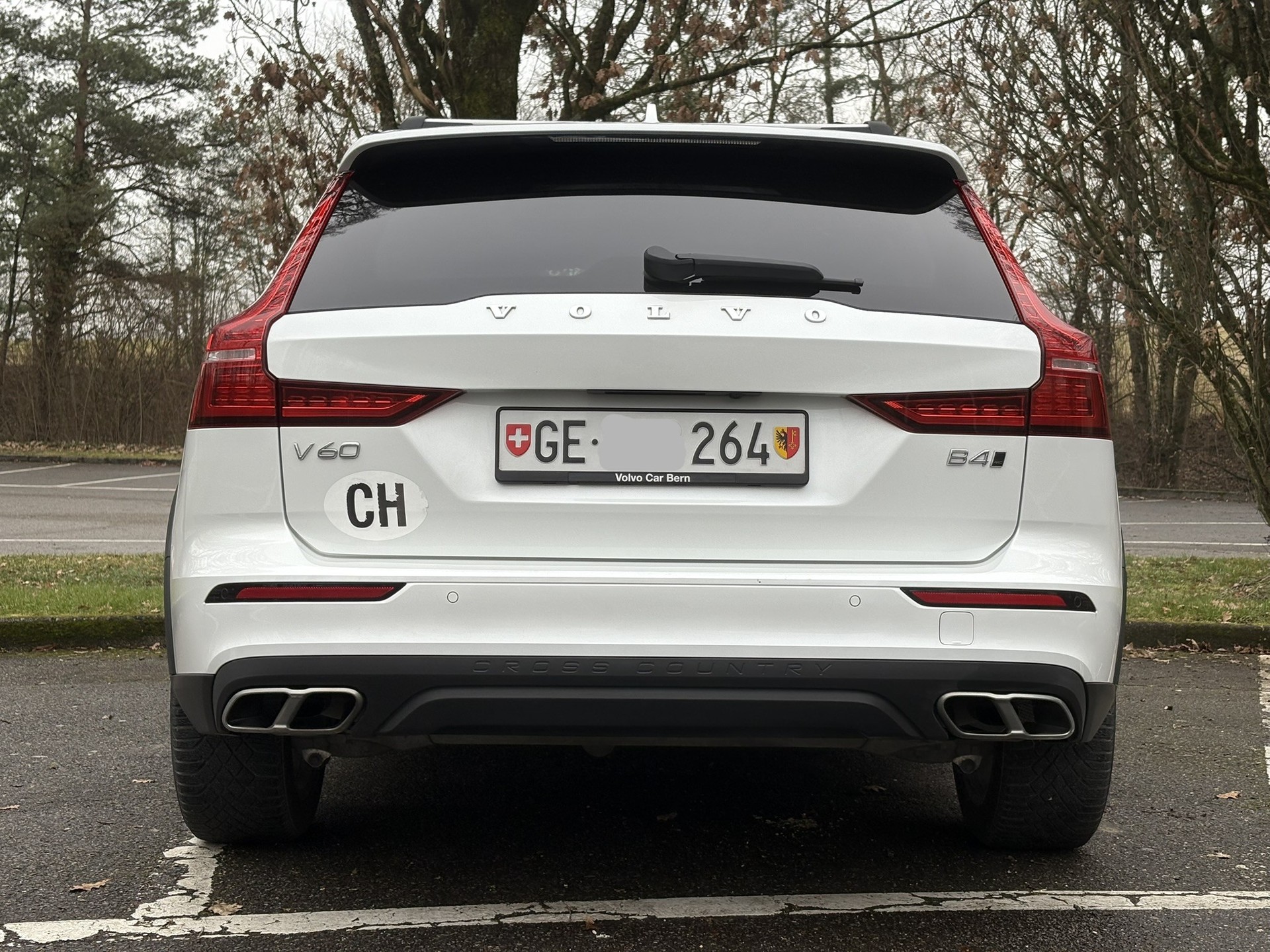 VOLVO Cross Country 2.0 B4 Mild Hybrid AWD-image-6