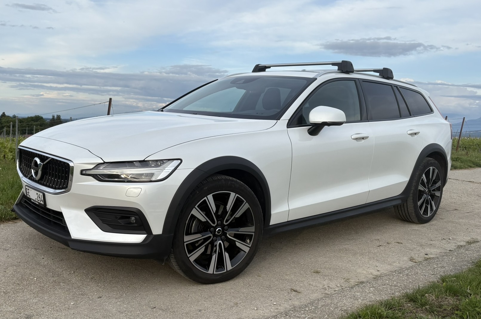 VOLVO Cross Country 2.0 B4 Mild Hybrid AWD