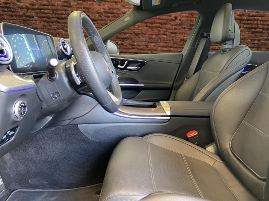 MERCEDES-BENZ C 200 4 Matic-image-11