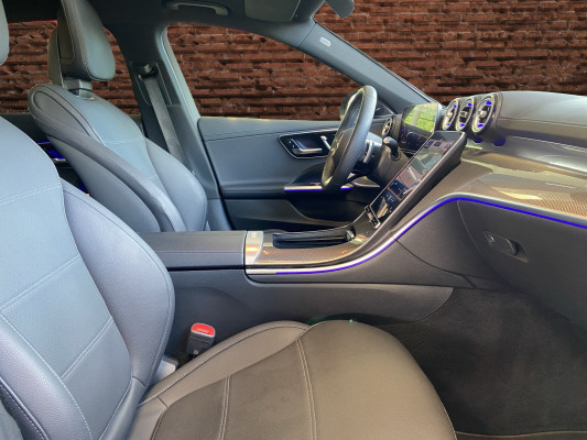 MERCEDES-BENZ C 200 4 Matic-image-12