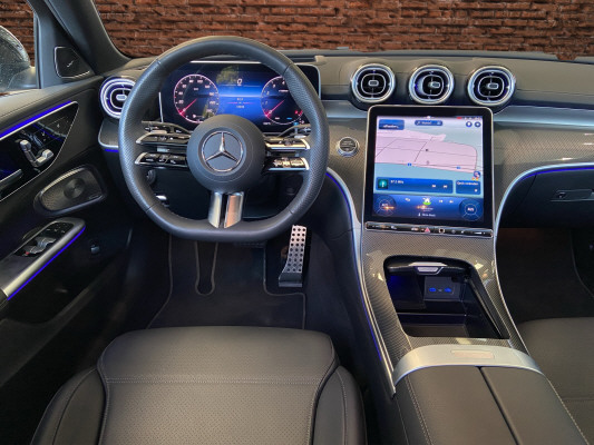MERCEDES-BENZ C 200 4 Matic-image-10